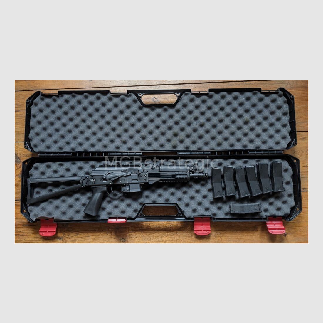 Kalashnikov USA - KP-9 mit Klappschaft - halbautom. Pistole 9mmLuger inkl. 7x 10 Schuss Magazin - System AK47 AK74 AK-74 AK-47 KP9 - Umbau auf Langwaffe auch Sport gegen Aufpreis möglich!