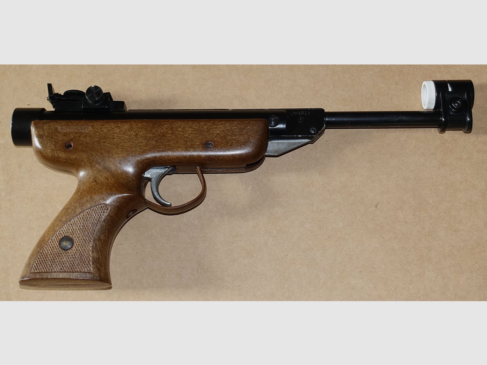 Luftpistolen Sammlung / 14 Stück / Walther Diana Umarex Lov Baikal Record usw.