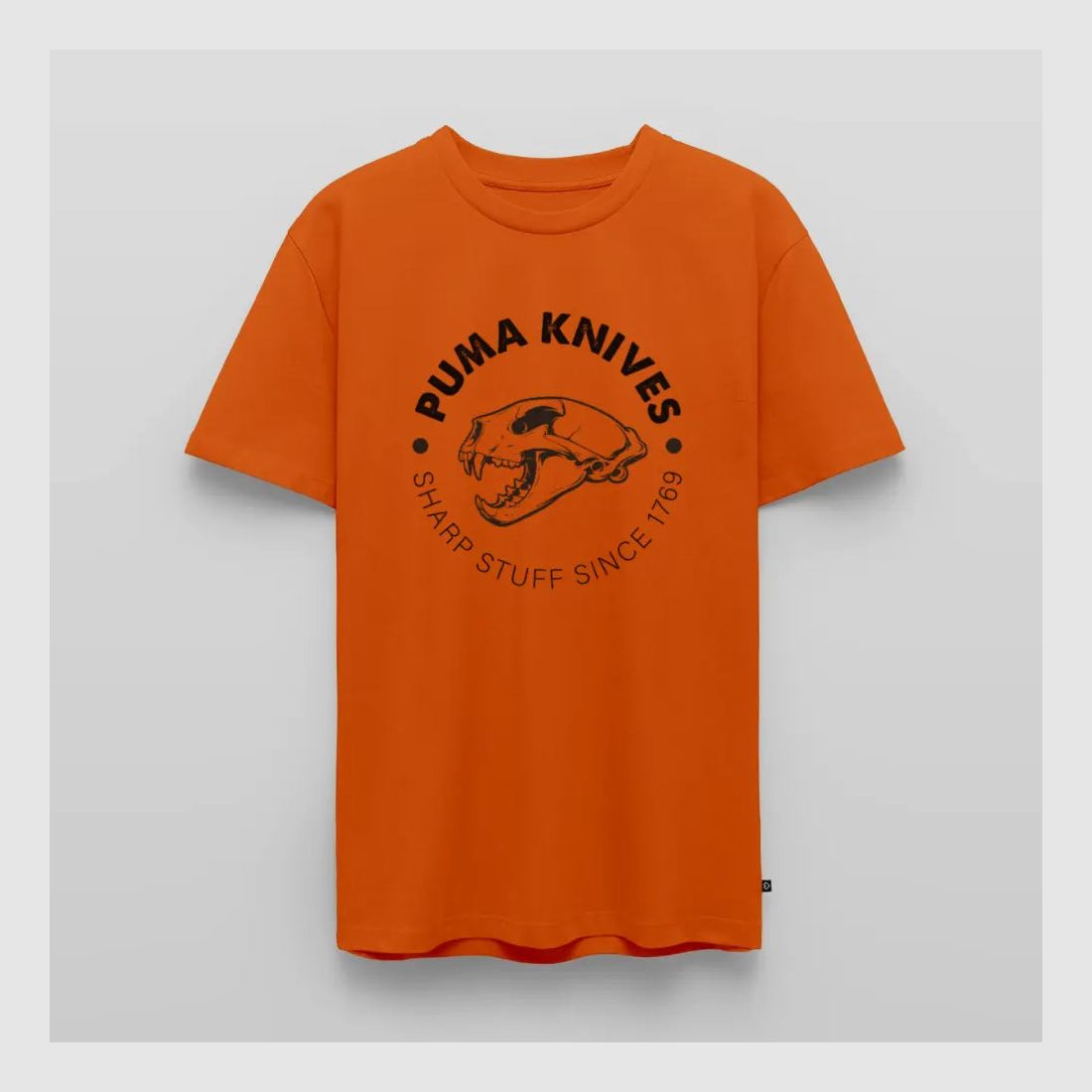 PUMA Men´s Premium T-Shirt "PUMA KNIVES Skull BW"