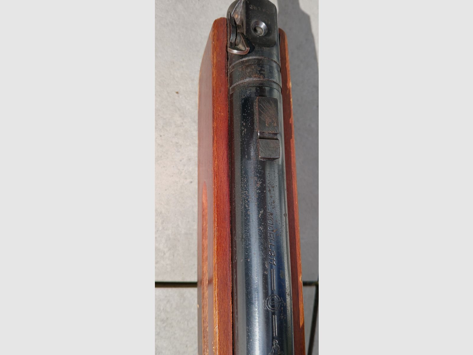 Karabinek pneumatyczny Model 311