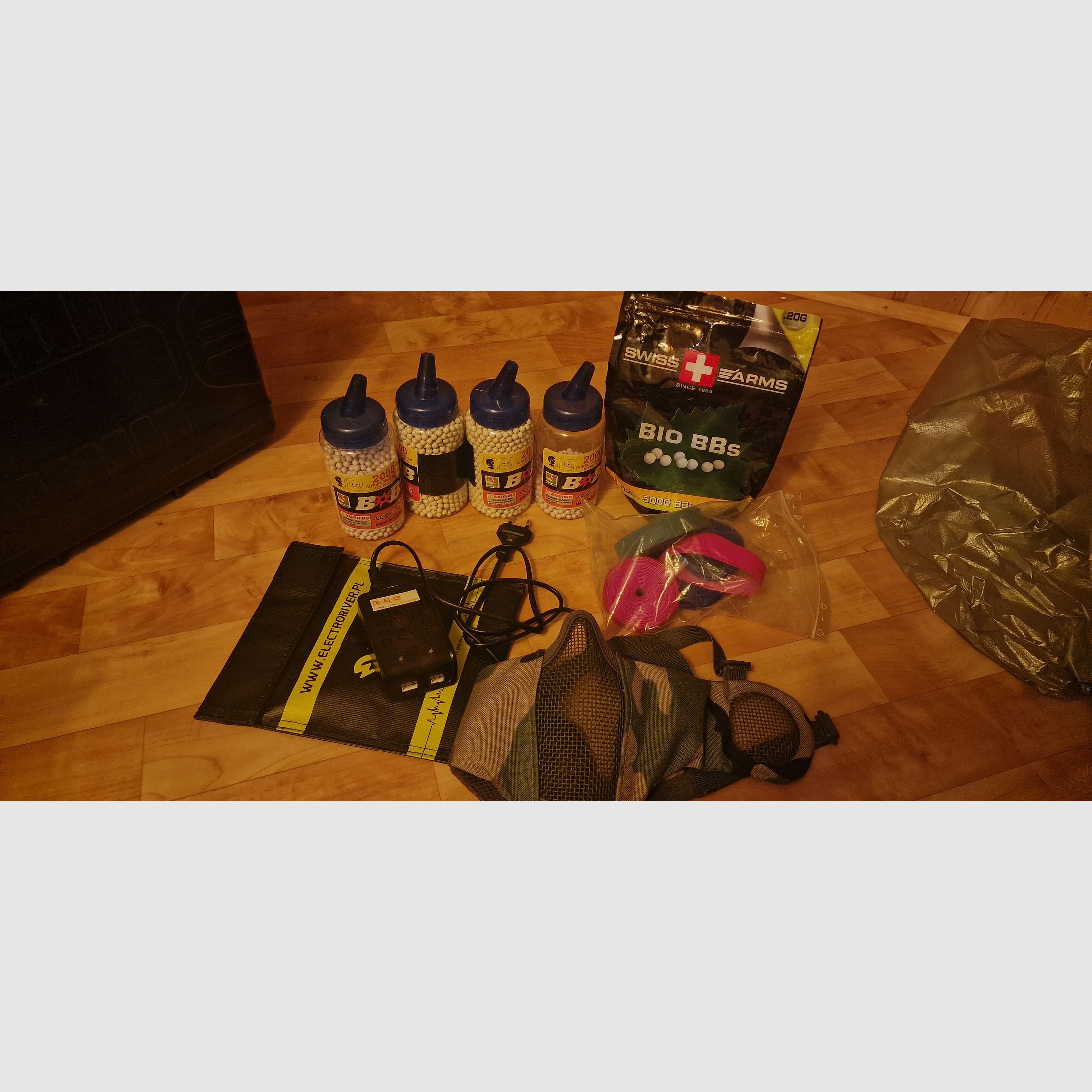 Airsoft G&G FireHawk 0,5 Joule HighCycle inklusive Zubehör