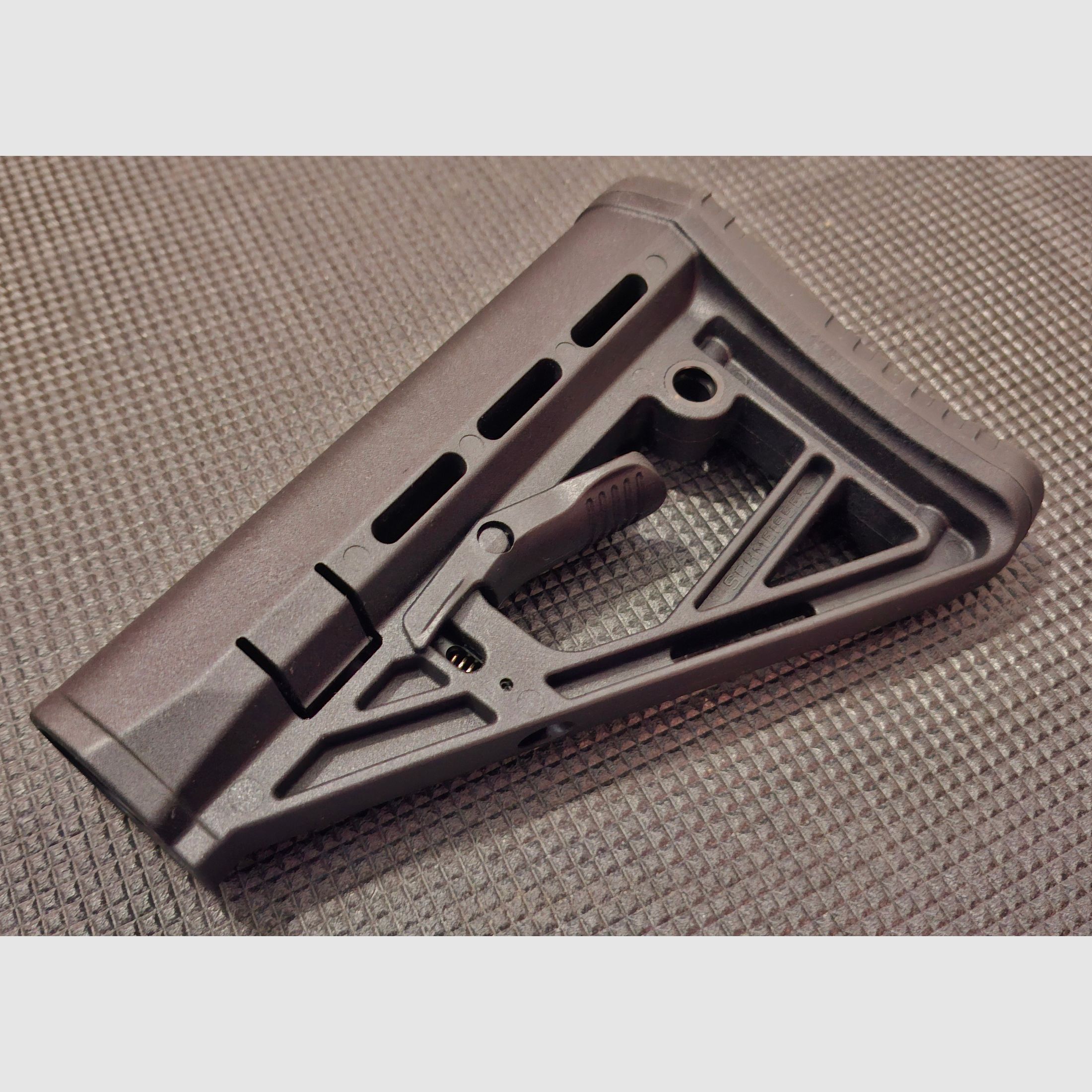 Schmeisser Schubschaft AR15 Mil Spec Neu