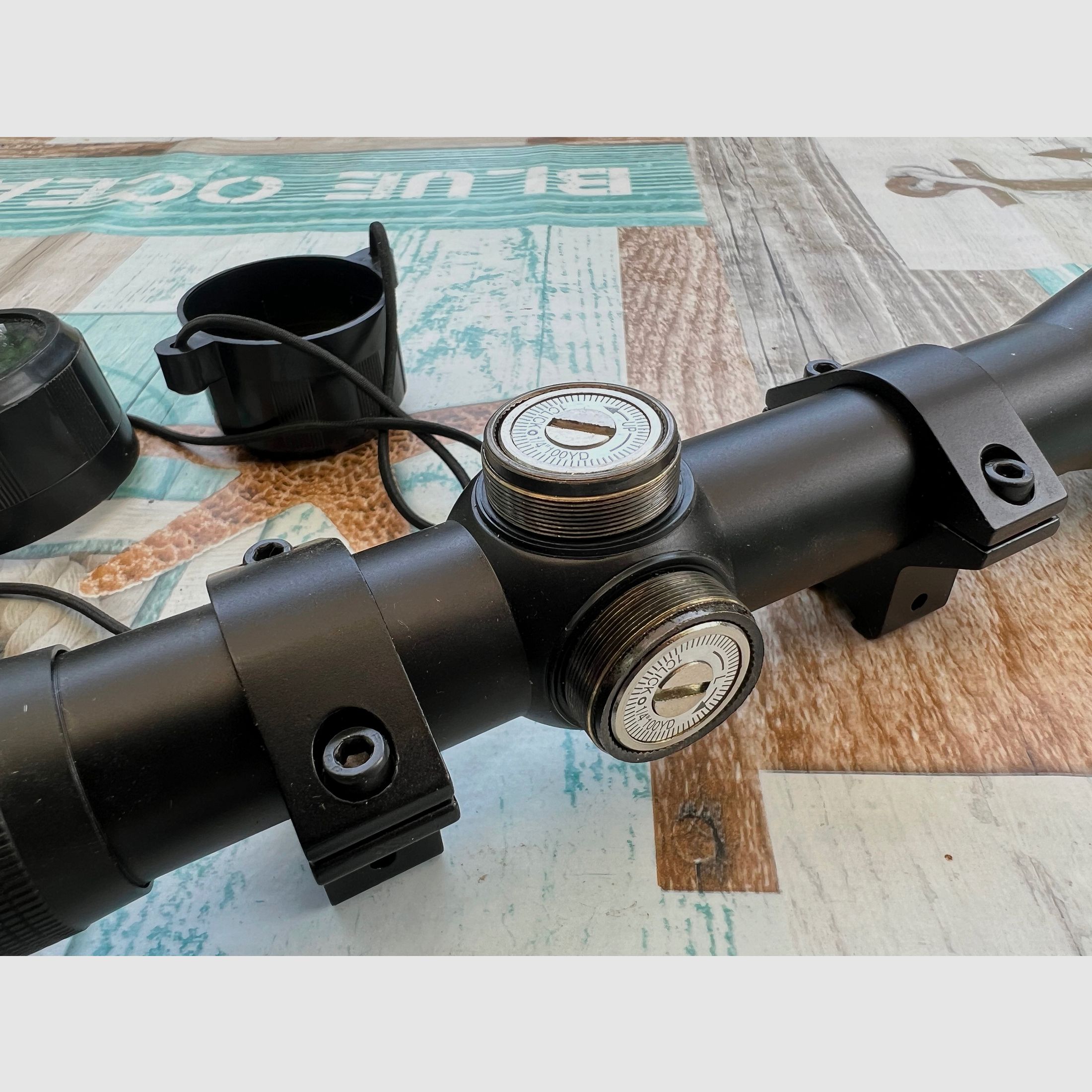 Zieloptik Futang 4 x 40 mit Mantage für 11 mm Prismenschine