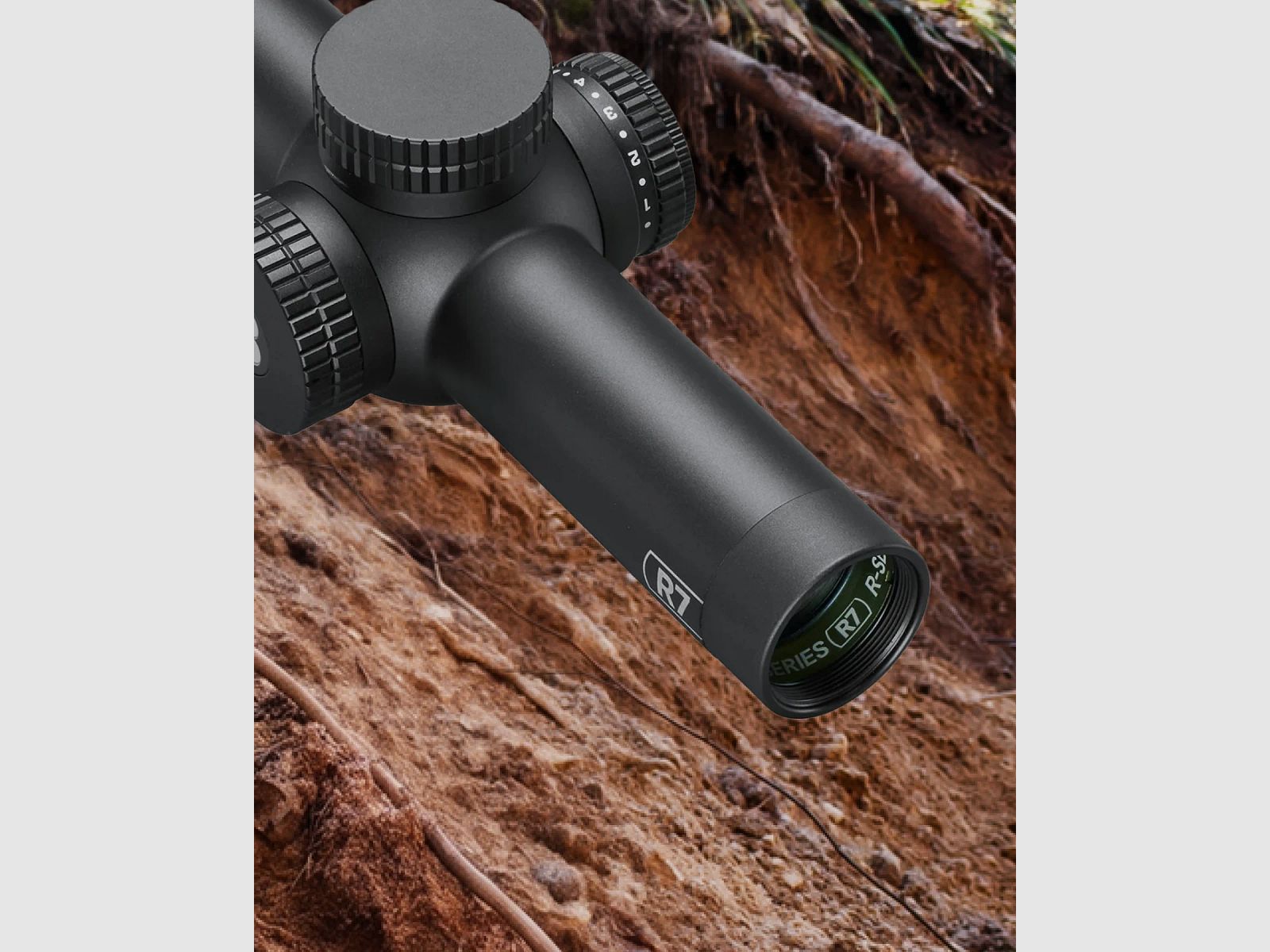 Bushnell R7 1-8x24 MRAD Richtkijker Duits #4 Verlichte Fiber Dot #BU-R7-1824M2