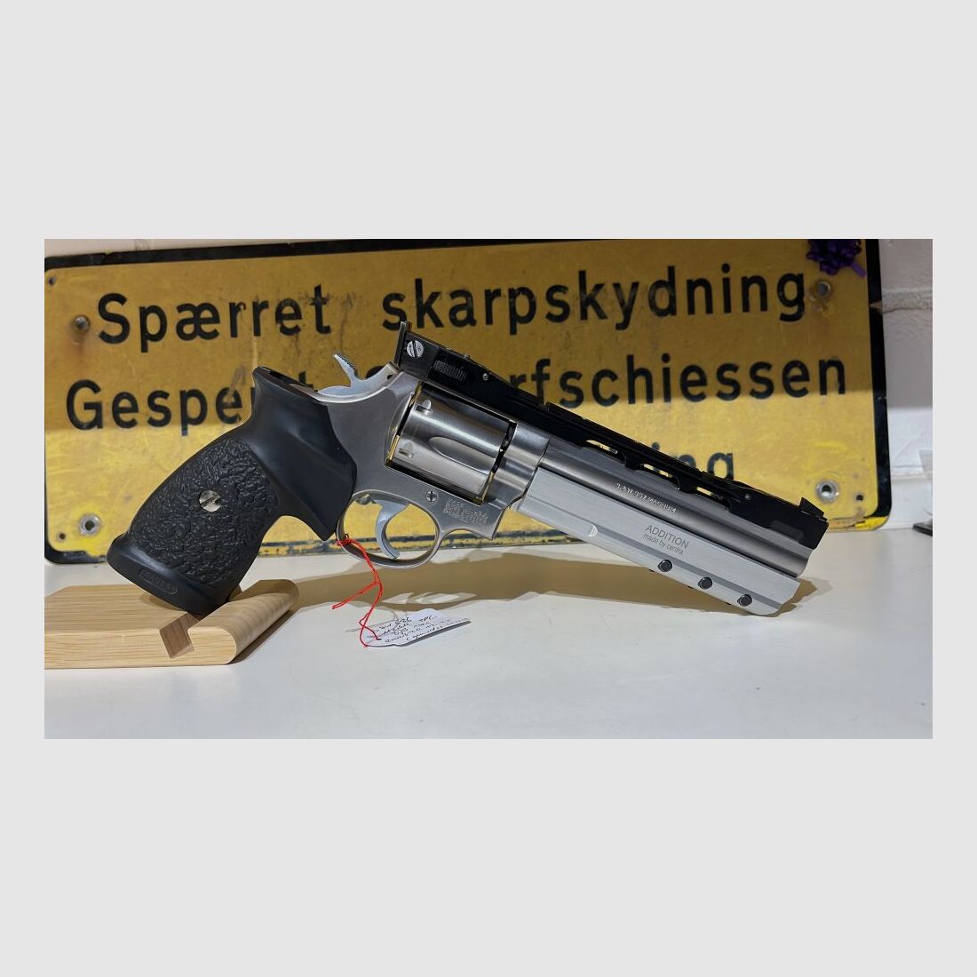 Smith&Wesson 686 PPC Revolver (Merkle Tuning)