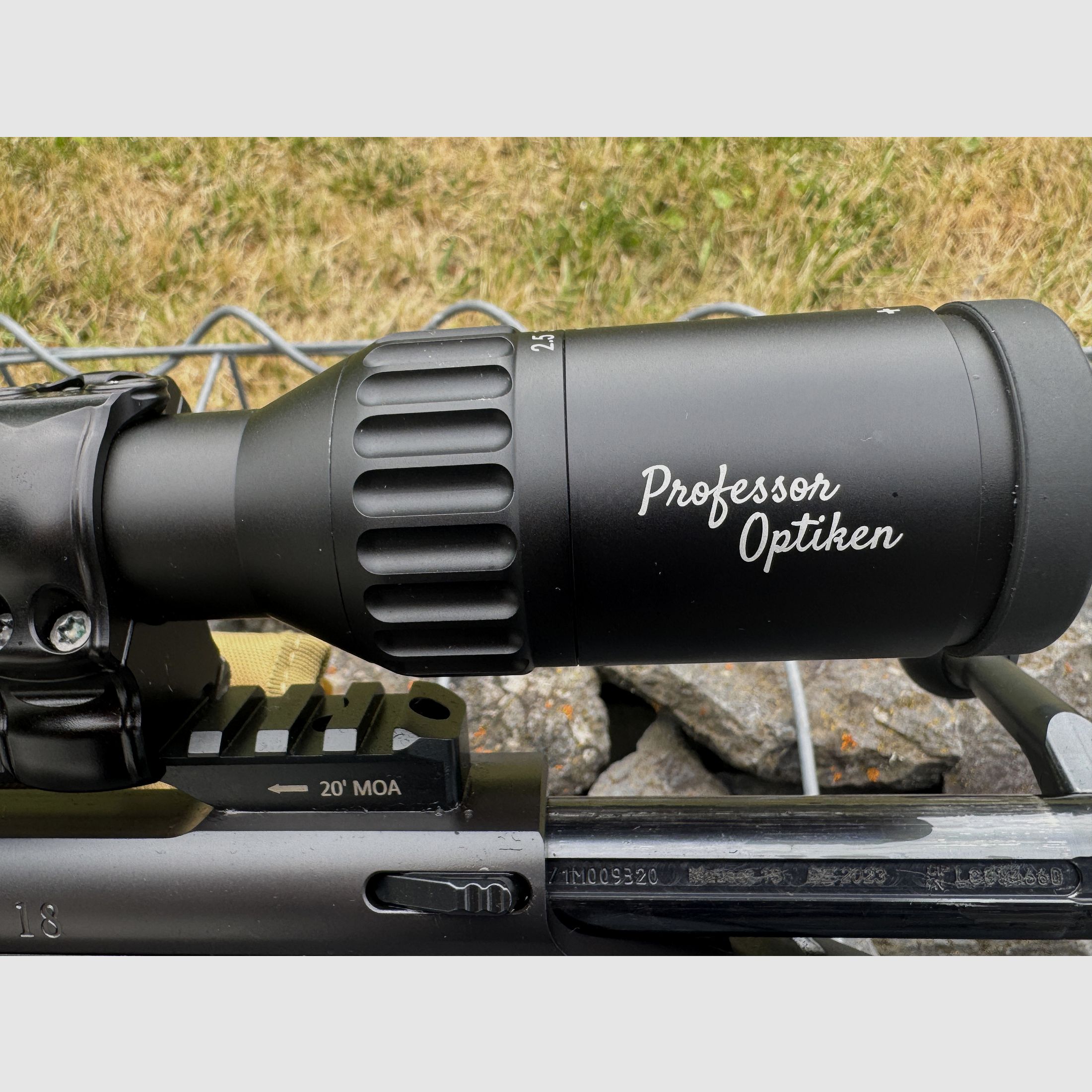 Mauser M18 Standard,.300 Win. Mag. - LL 51 cm. ZF 2,5-15x50 HD, Absehen 4. -07/2024