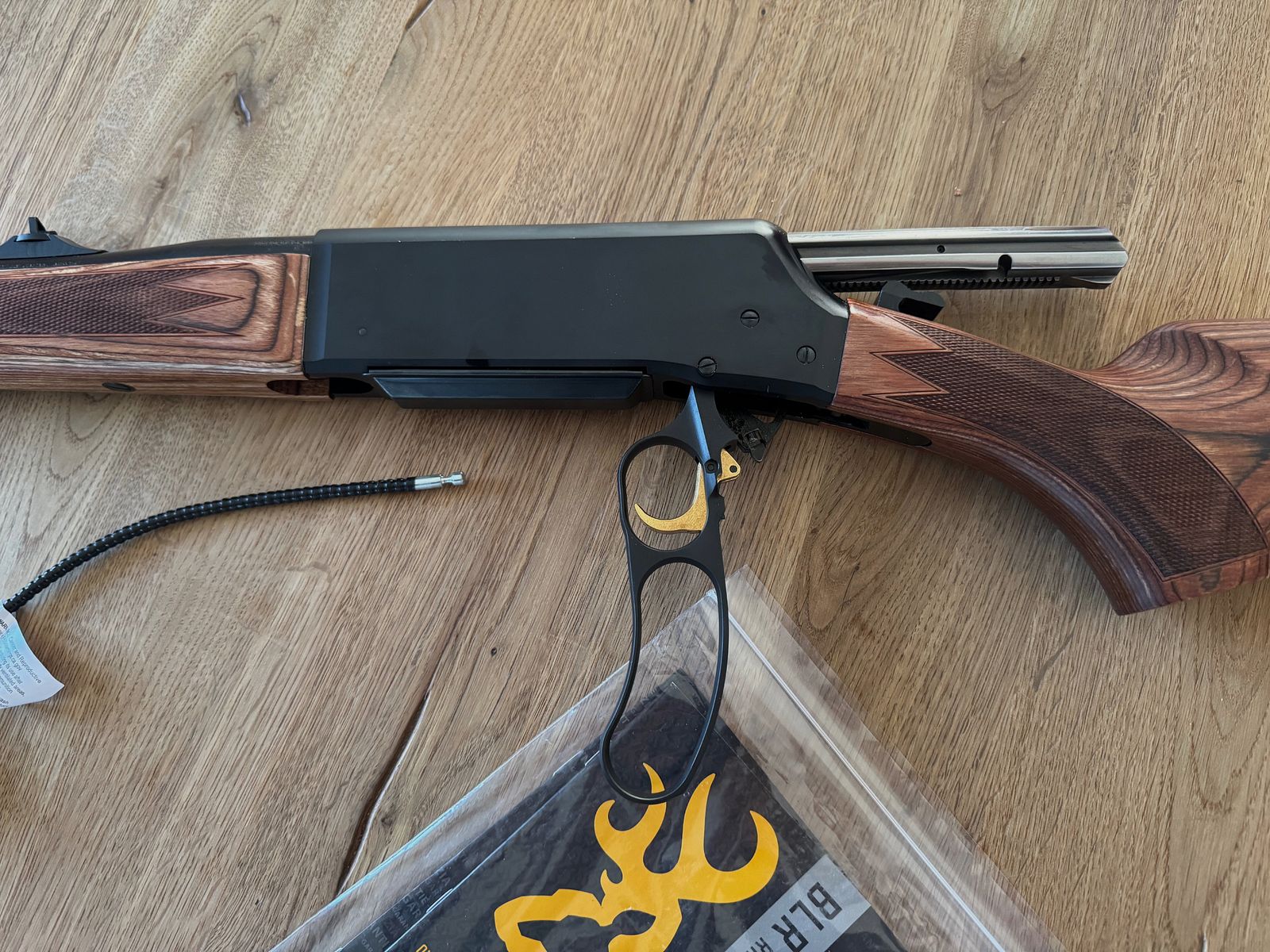 Browning BLR Laminated .300 Win Mag Gewinde Repertierer 