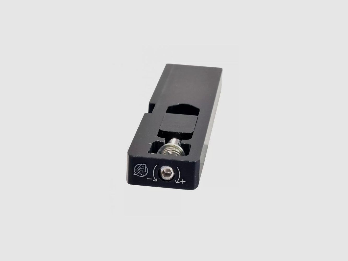 Dillon Short Powder Bar DAA – Small, image 1 of 3