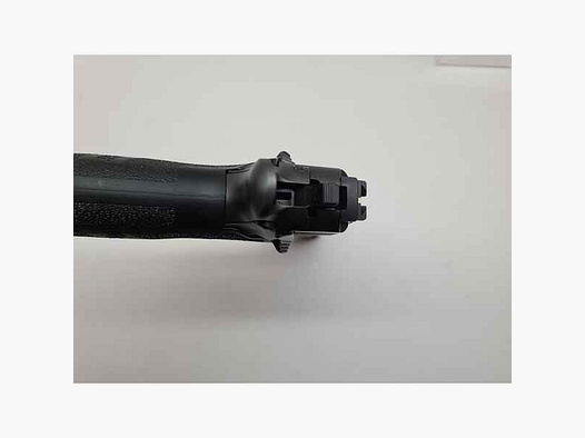 Pistole SIG Sauer P226 S im Kaliber 9mm Luger gebraucht