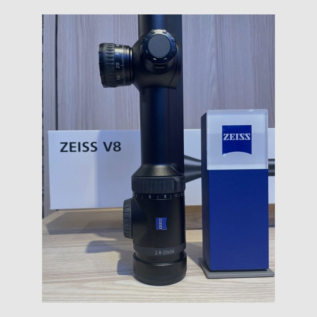 ZEISS V8 2,8-20x56 M (mit Schiene) A60 + ASV H