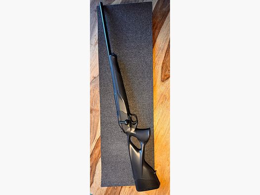 Blaser R8 Ultimate Carbon, .270win, Atzl Jagdmatchabzug, Mündungsgewinde M1x15,  verstellbare Schaftbacke, Carbon Kammergriffkugel