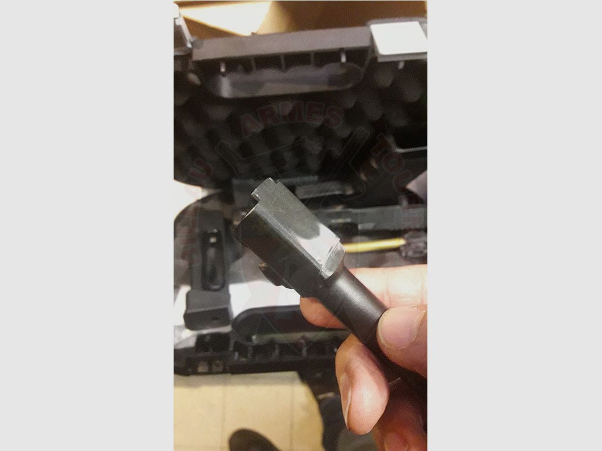 Uitwendig polijsten van de kamer op Glock 17, afbeelding 1 van 4