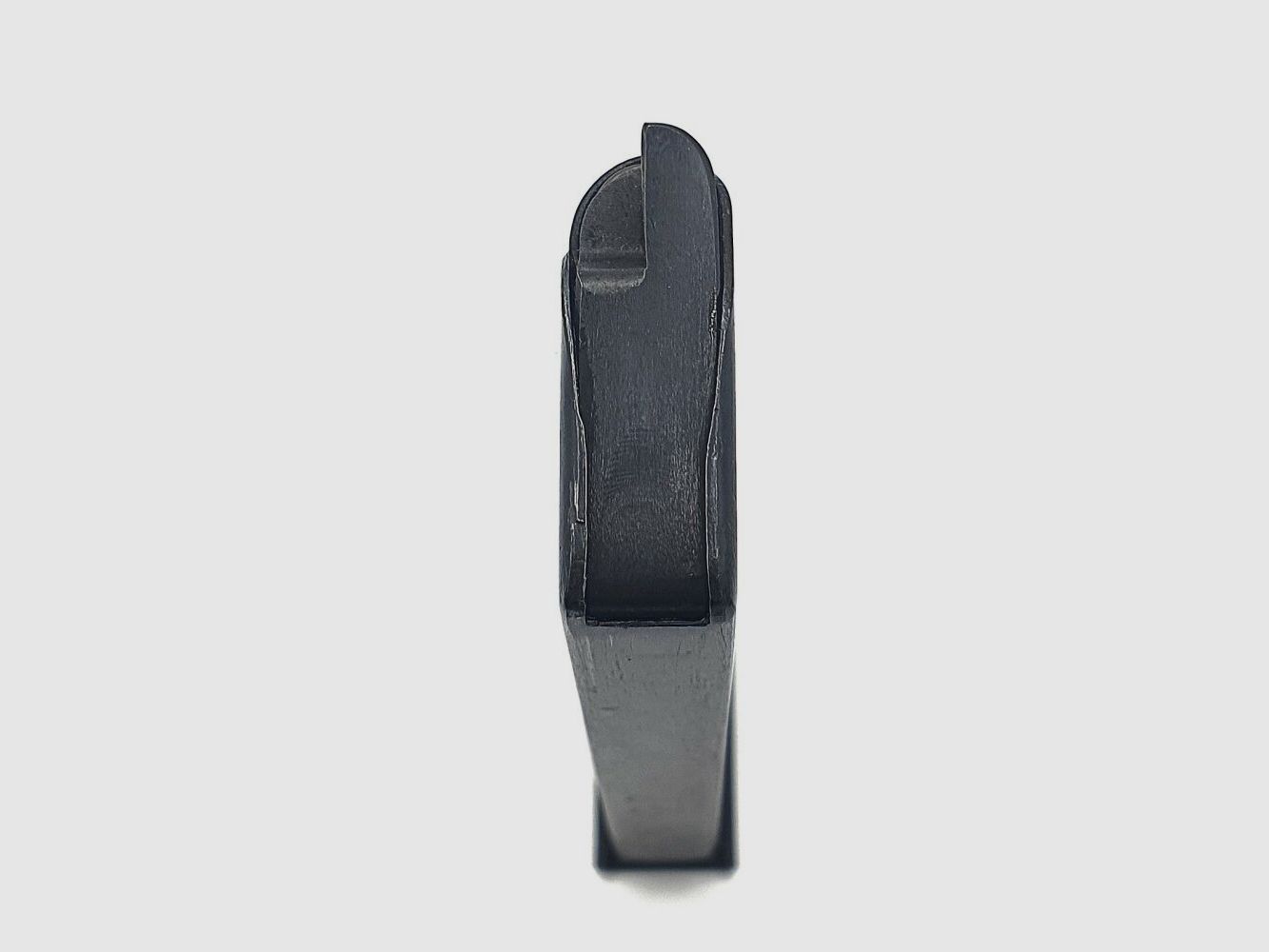 Tokarev TT30/TT33 , 8 Schuss mit Fangriemenöse