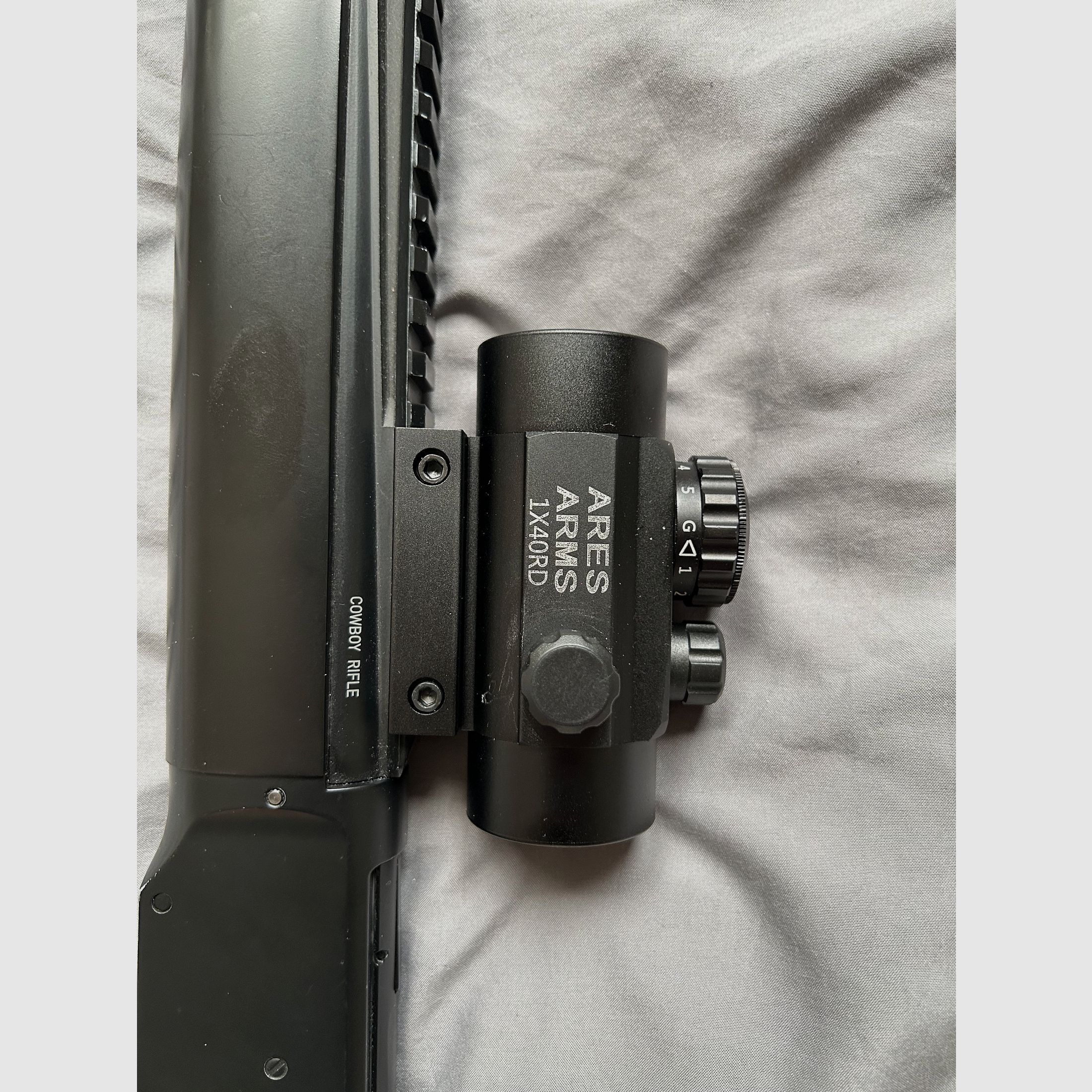 Legends Cowboy Rifle Renegade + Red Dot und Zubehör