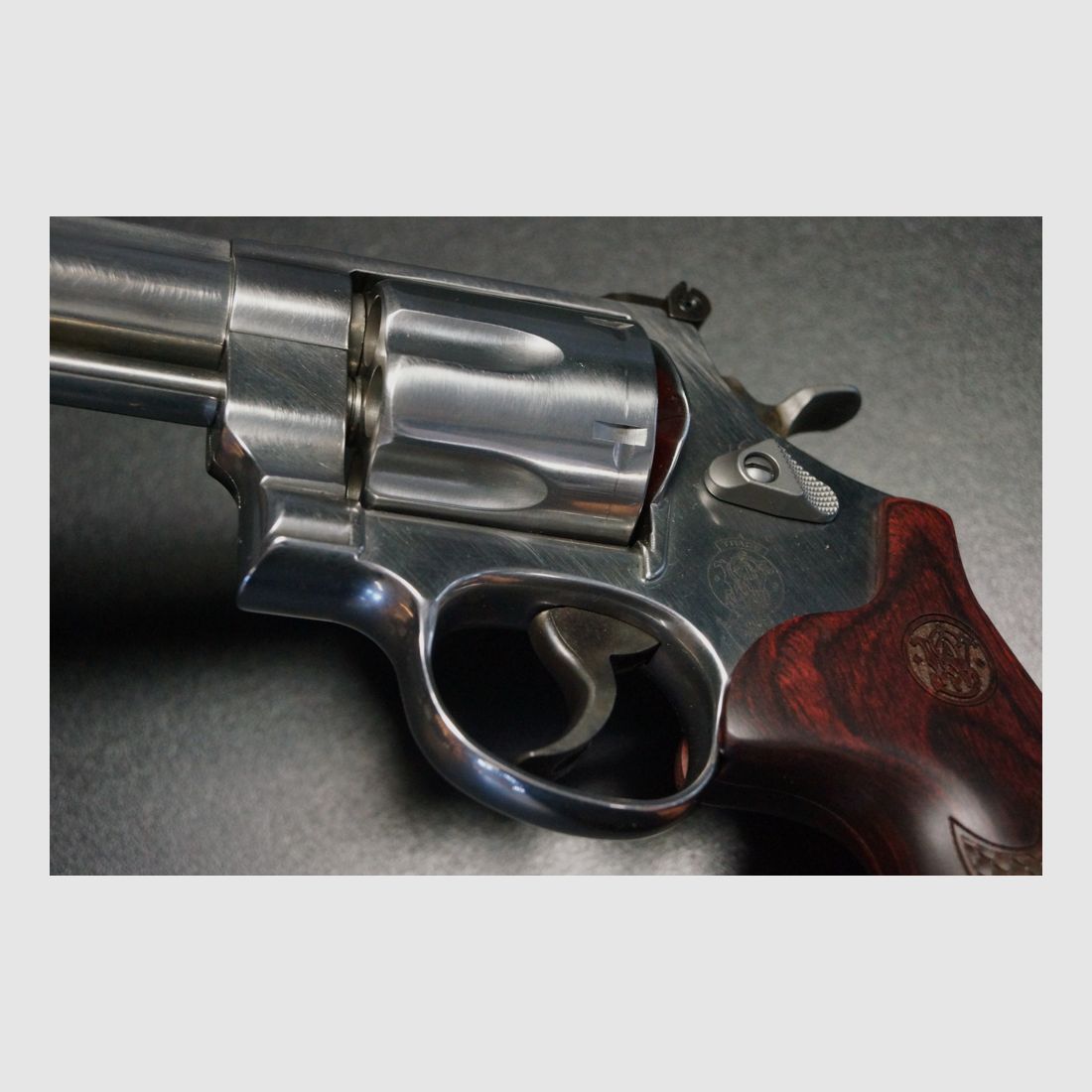 Smith & Wesson Mod. 629 Deluxe, Bild 3 von 6