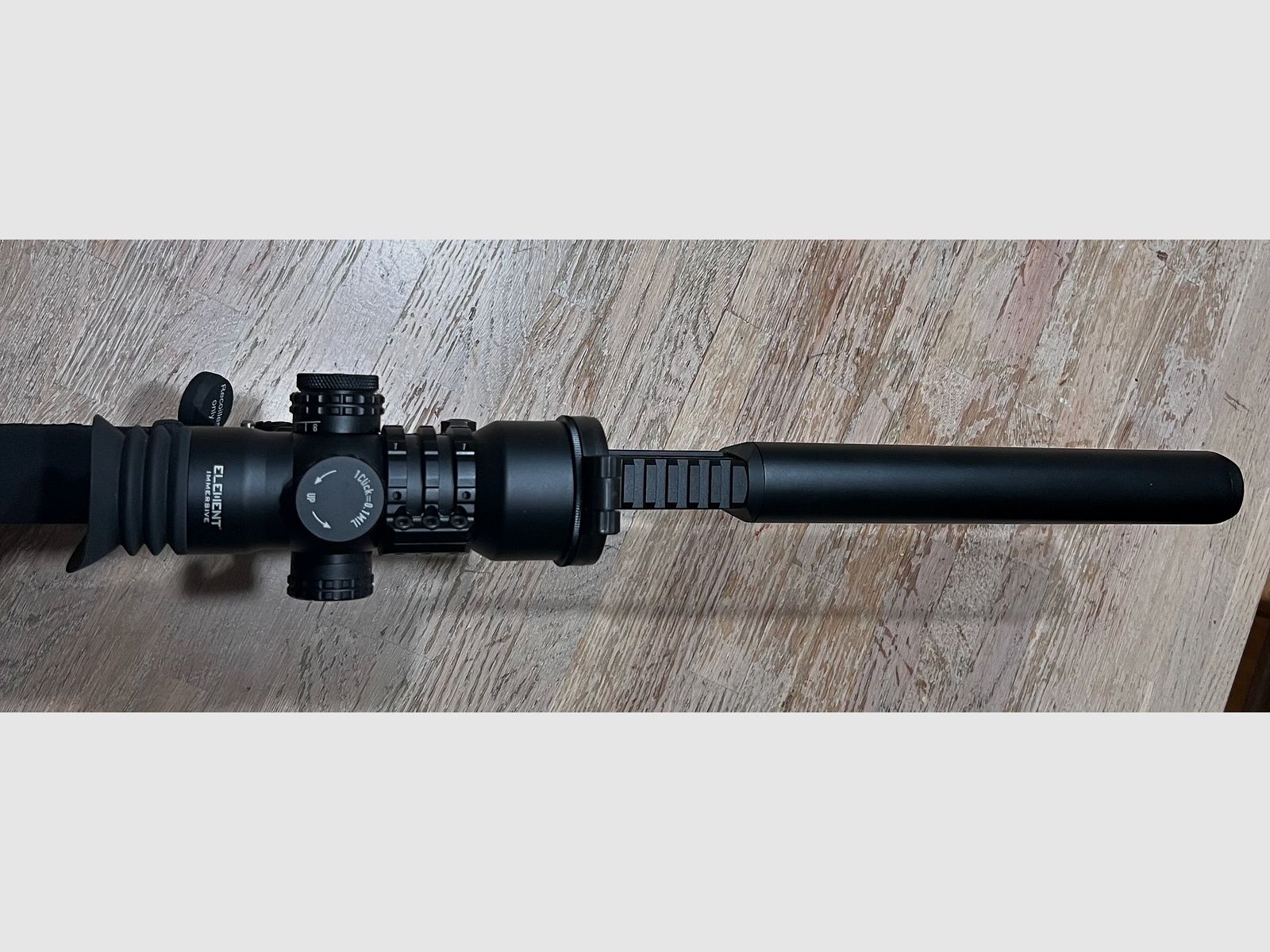 Leshiy 2 All Black - 350mm - 5,5 und ELEMENT Immersive Serie 14x50 MRAD
