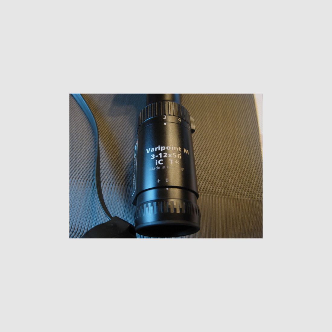 TOP  Generation-II  ZEISS VICTORY Varipoint M 3-12x56 iC T* mit Absehen-60 und originaler Blaser-Sattelmontage ! Ähnlich HT -V4-V6-V8-Z6-Z8-Swarovski-LEICA-S&B-IOR-R93-R8-D99-BD14-K95