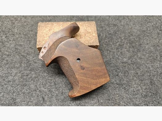 Karl Nill Colt Python Formgriffschalen