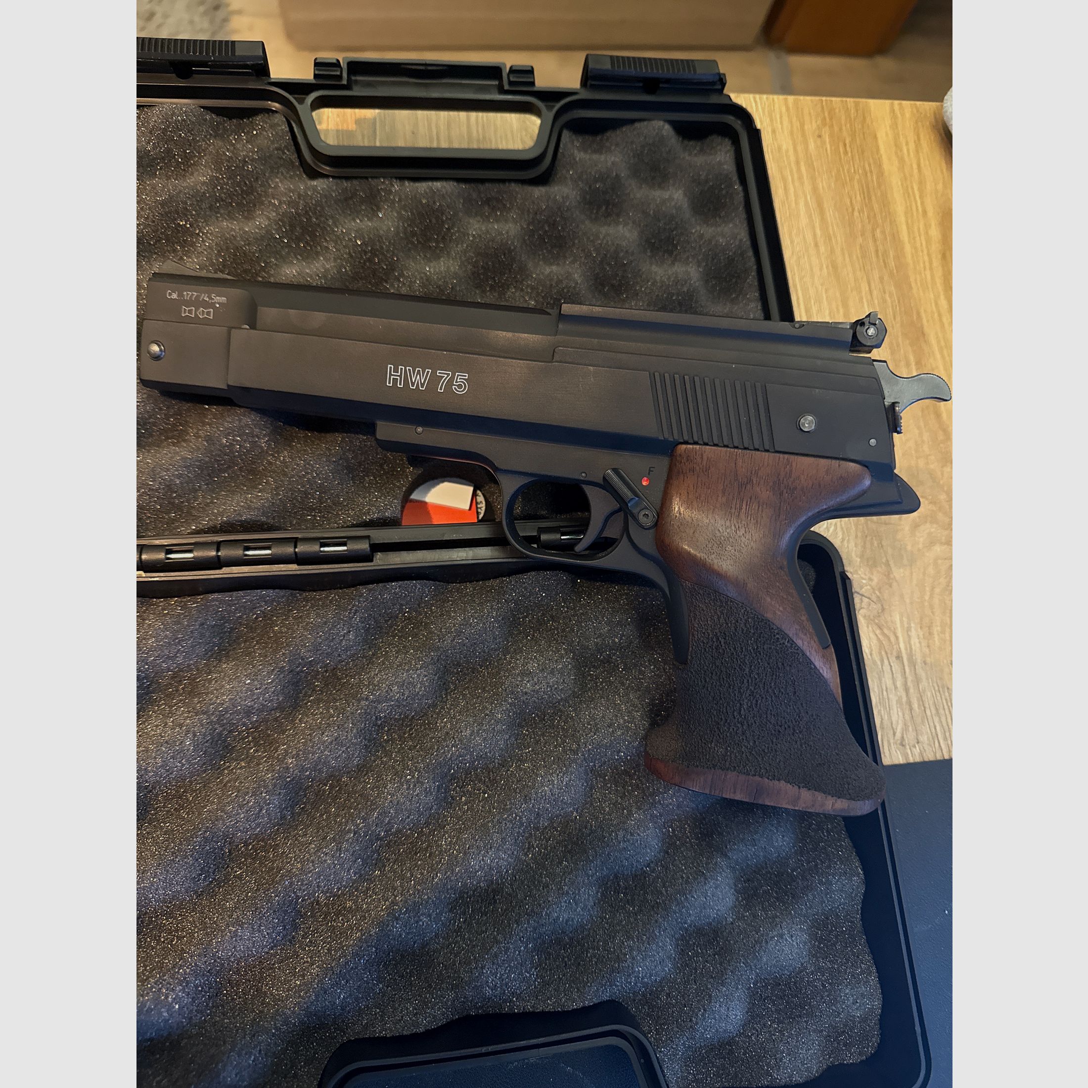 HW 75 Luftpistole – Präzisionsluftpistole von Weihrauch