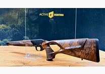 Blaser R8 Success stock / wood grade 4 / R8 logo in yellow / top wood absolute bargain