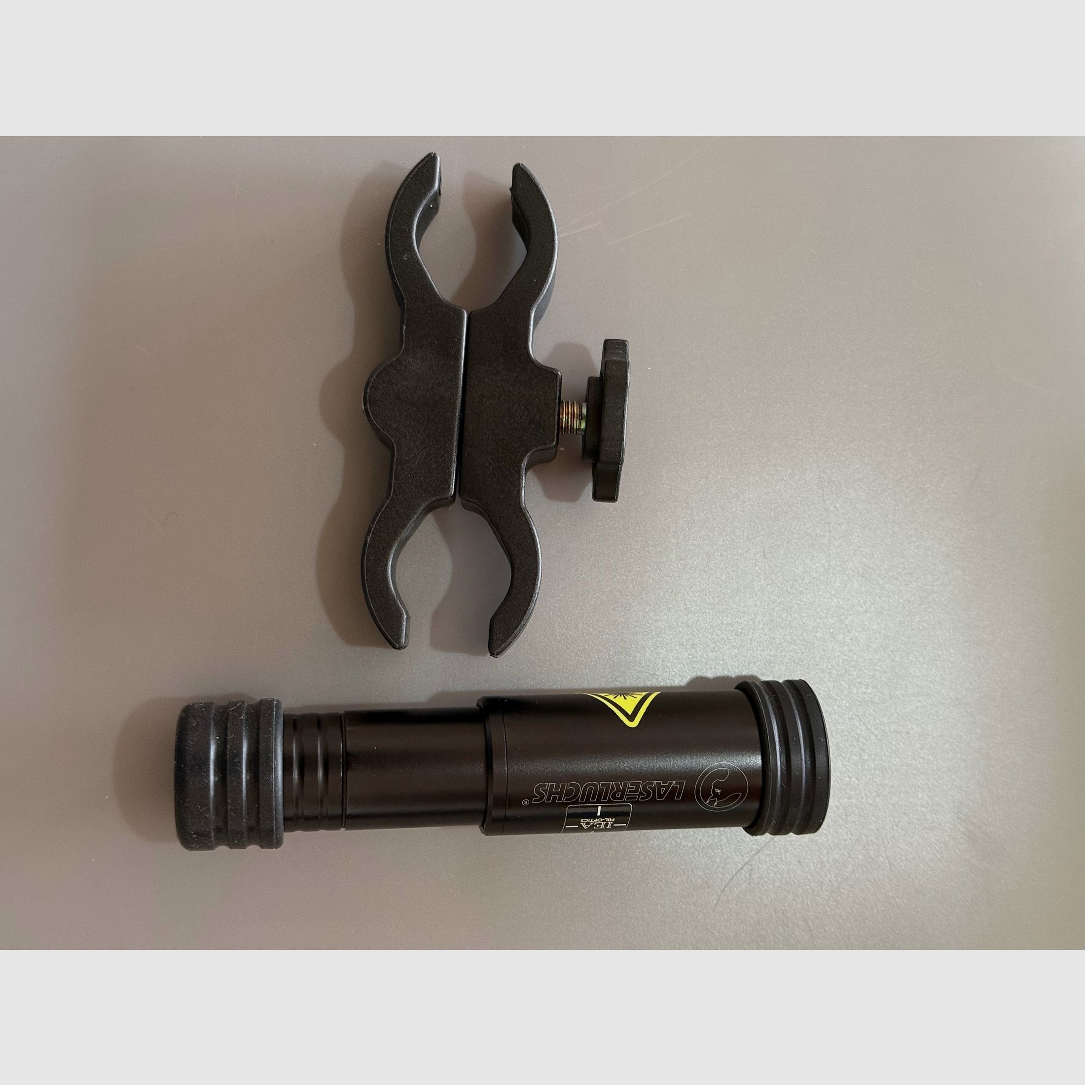 IEA dispositivo di visione notturna NT 940 e Laserluchs