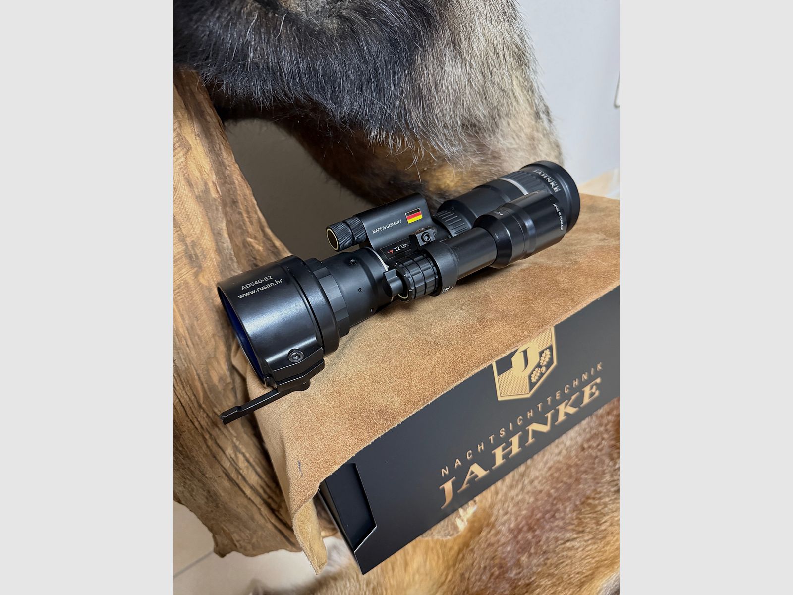 Jahnke DJ-8 NSV 1x56 Onyx/Monochrom inkl. IR Strahler Phönix Focus