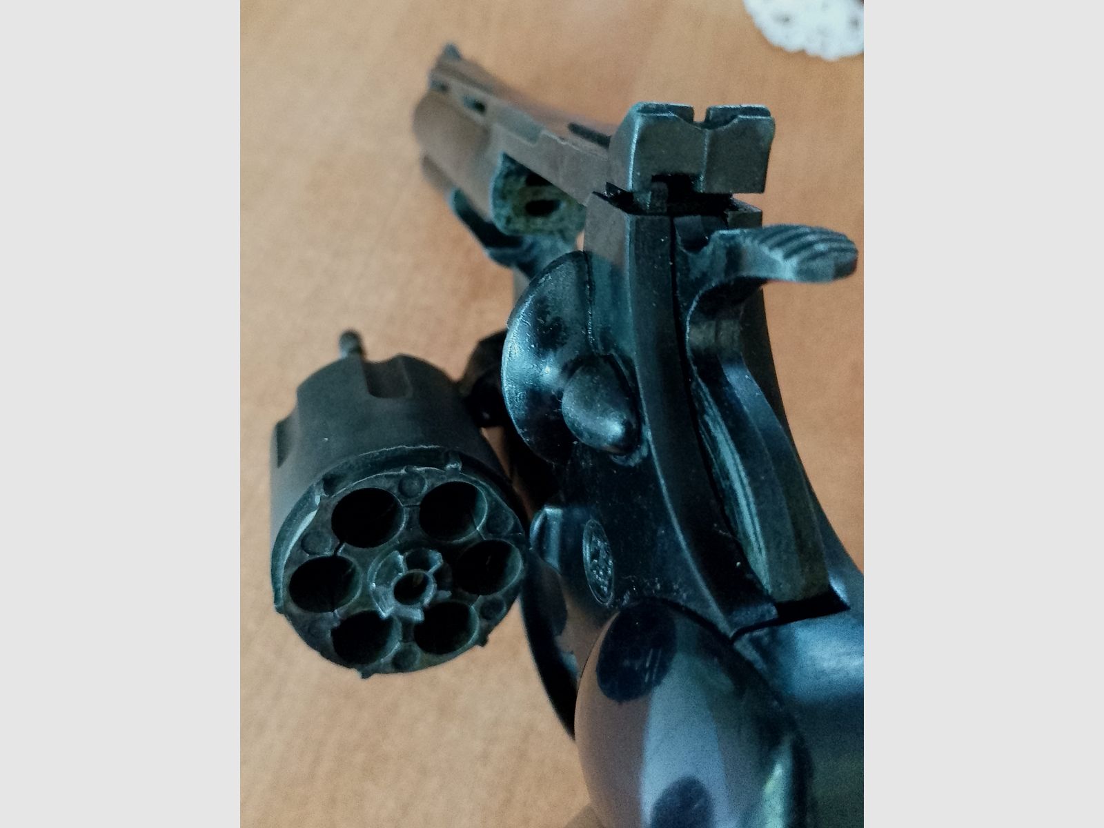 Cuno Melcher ME Magnum im Kal. 9 mm R. Knall im PTB 438