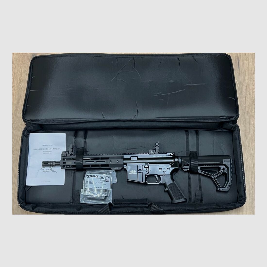ALPEN ARMS STG15C, cal. .223 Rem, AR15-style, 10.5" barrel semi-automatic rifle in AR15 style with short 10.5" barrel incl. ZF Firefield Rapidstrike 1-6x24