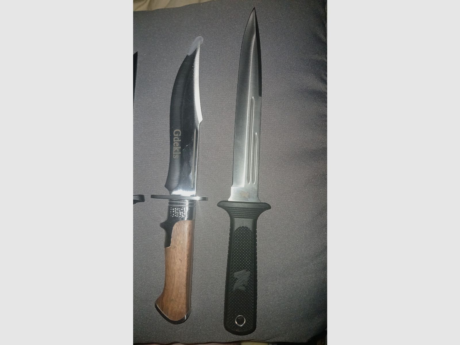 Jagd/Kampfmesser neu unbenutzt 