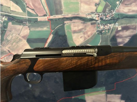 Sauer 303 mit Zeiss Rotpunkt Holzklasse 7 Lochschaft