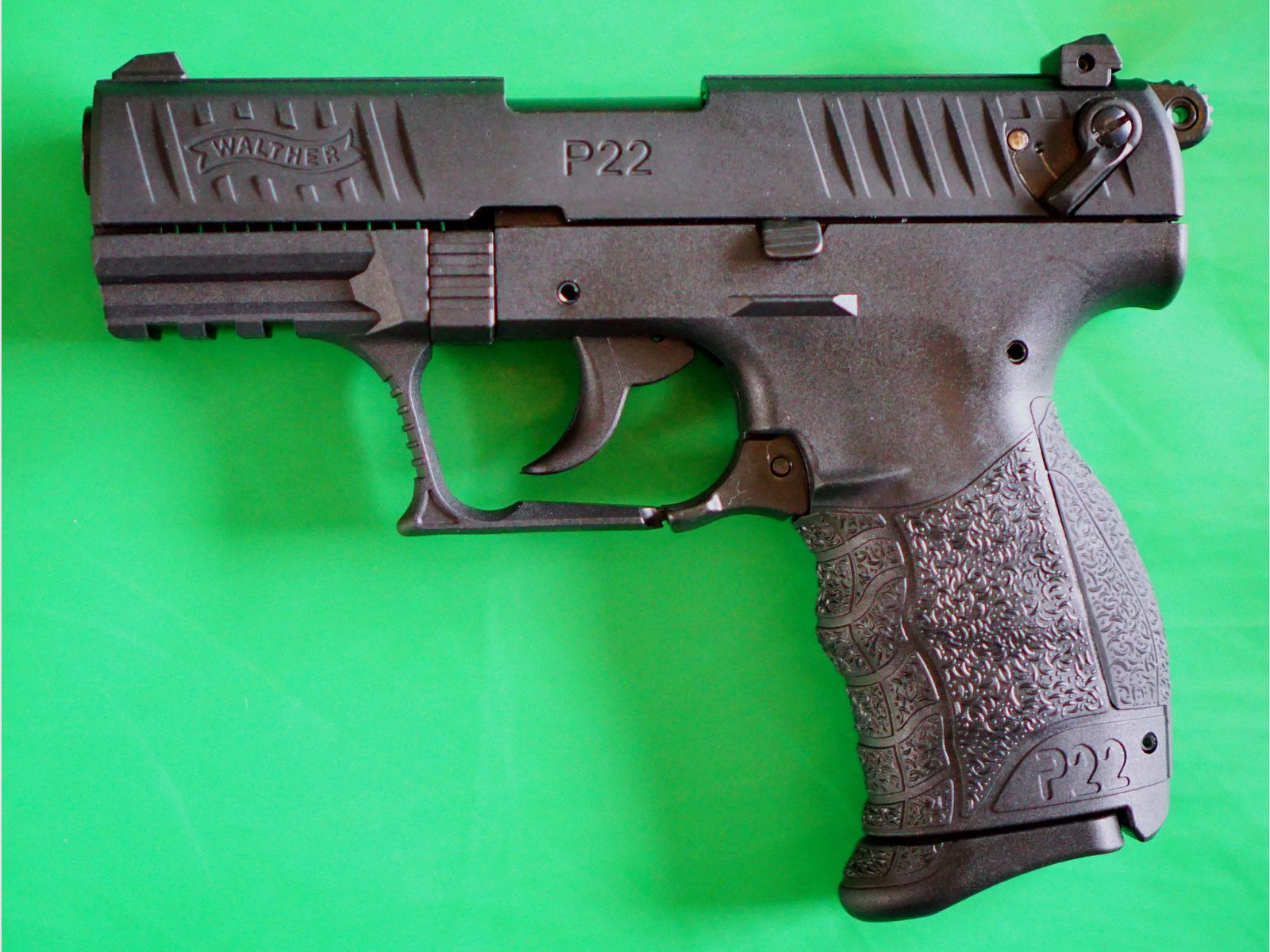 Walther P22Q Schreckschuss Pistole 9mm P.A.K. schwarz  (PTB 778) - neuwertig!