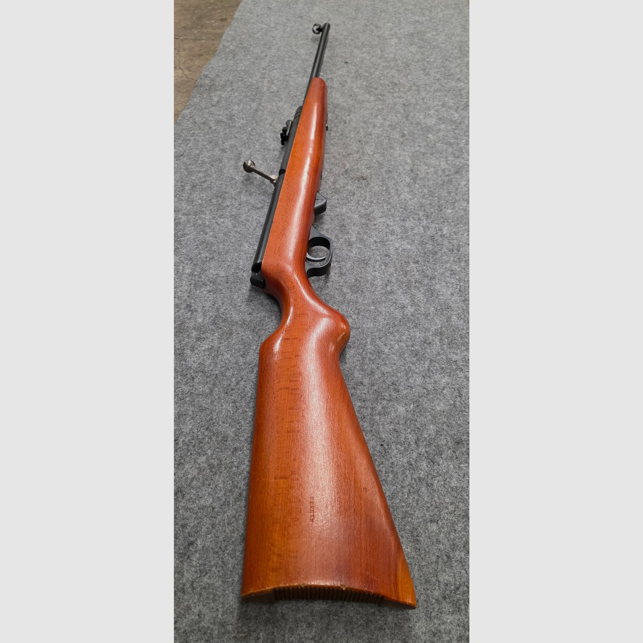 3.) Haenel Mod. 310 z delikatnym spustem w pięknym stanie, ładowacz, brak 49a