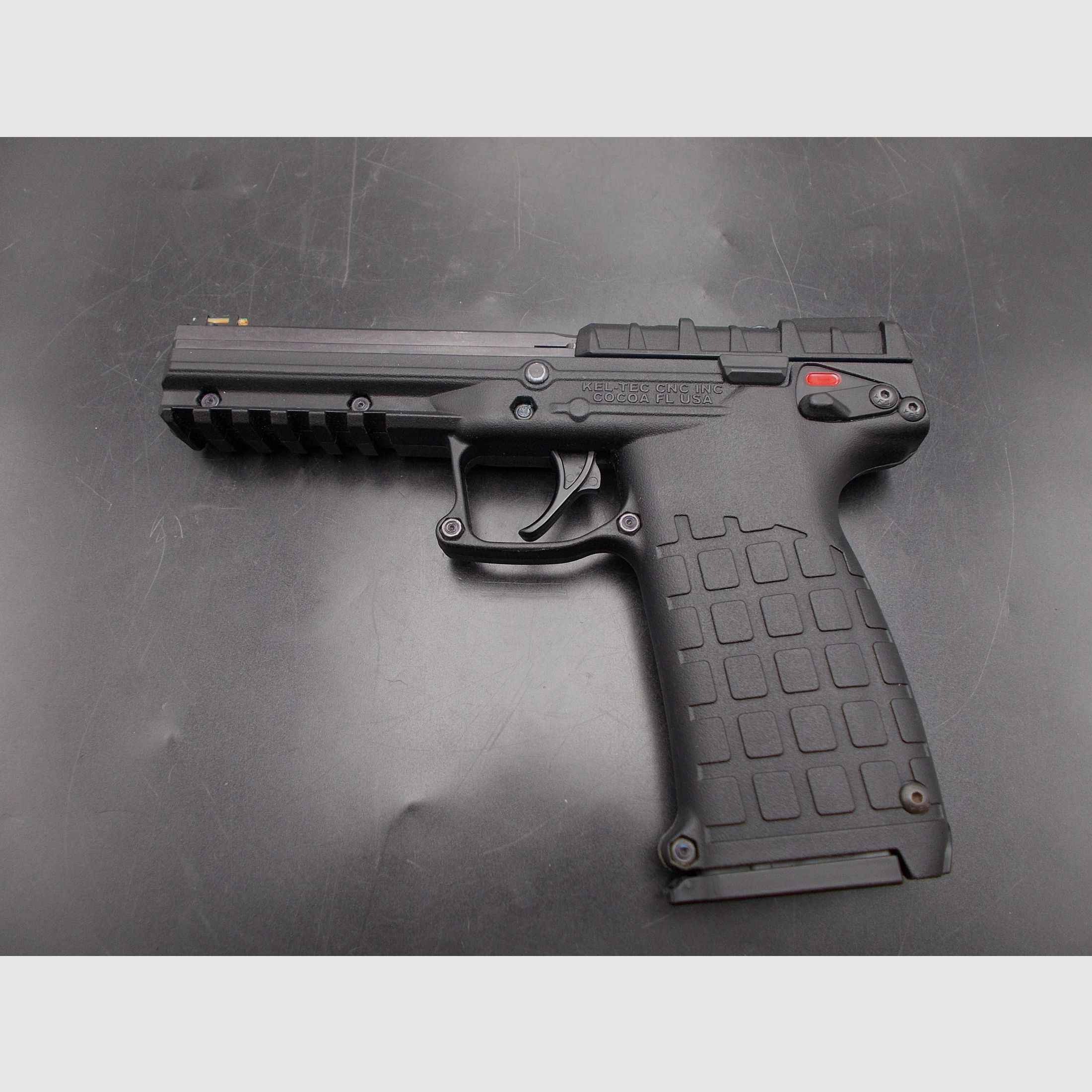 Pistola KELTEC PMR 30 CALIBRO .22 Winchester Magnum (USATO), immagine 4 di 6