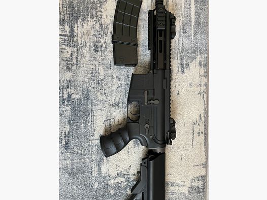 Tippmann M4 ( Racon) AEG 6mm Airsoft 