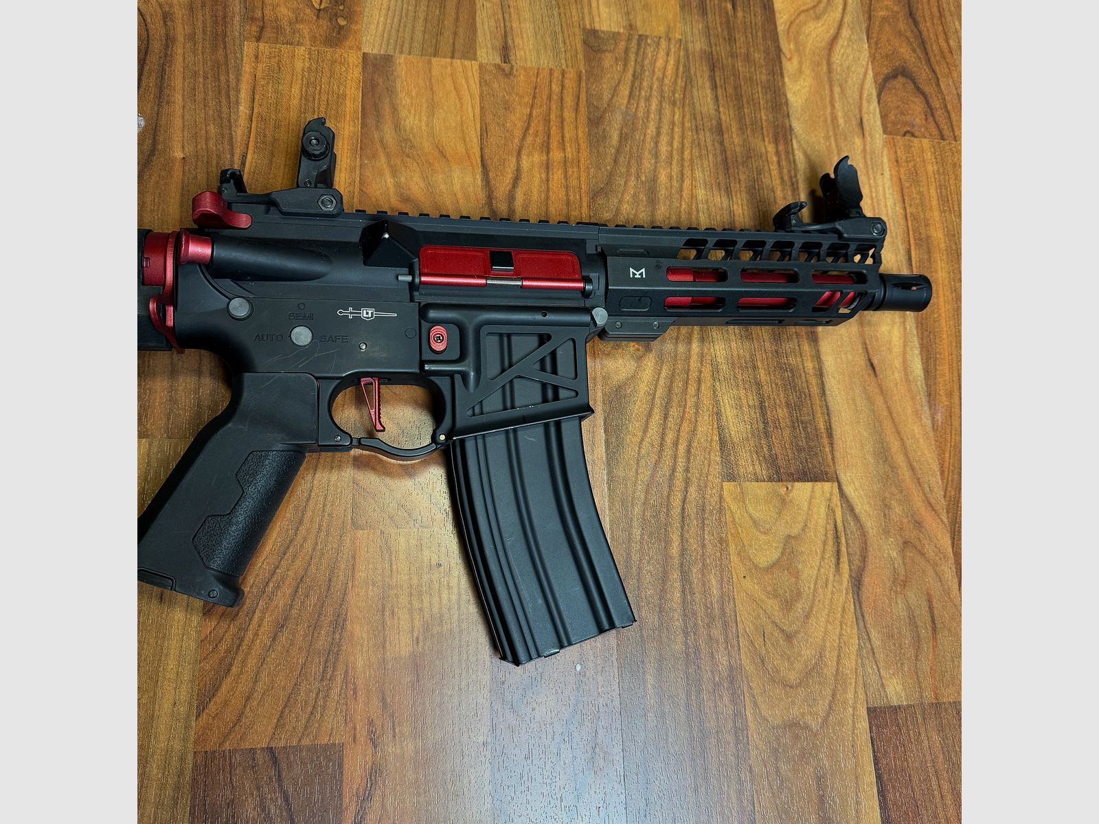 Lancer Tactical Enforcer Airsoft ca. 1,0 Joule