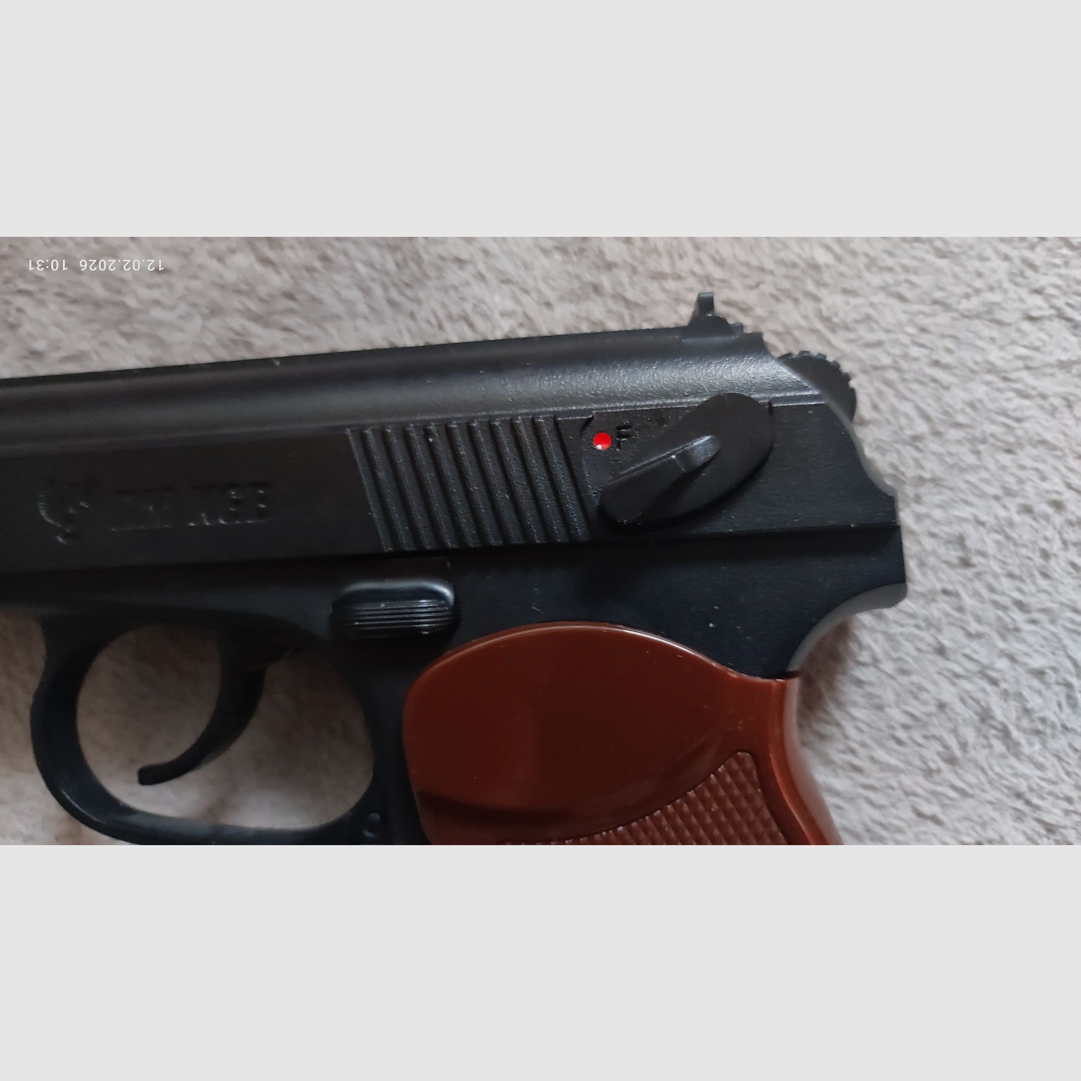 Umarex Legends KGB Pistolet 4,5 BB