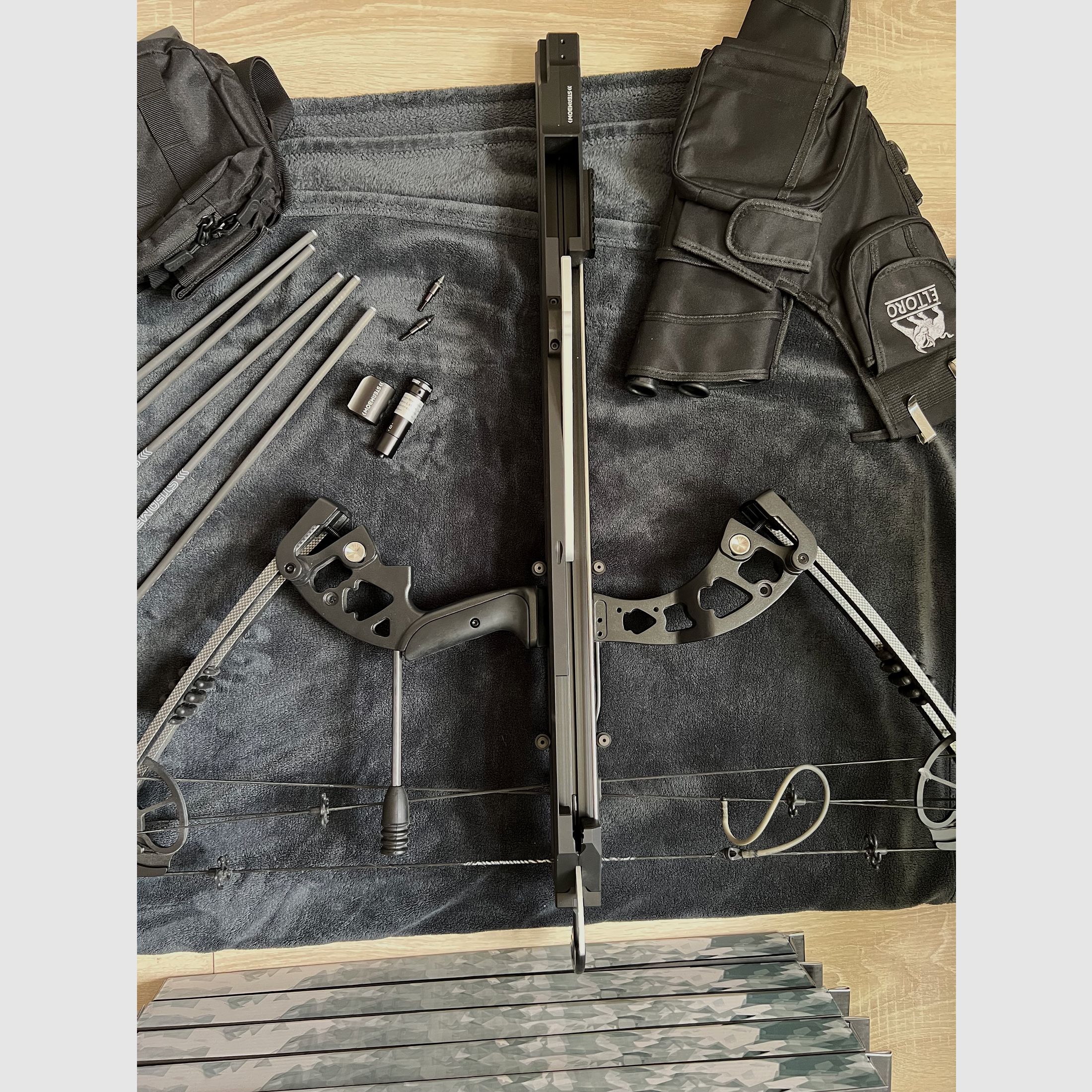 022 Fenris Set met Greyback, afbeelding 1 van 6