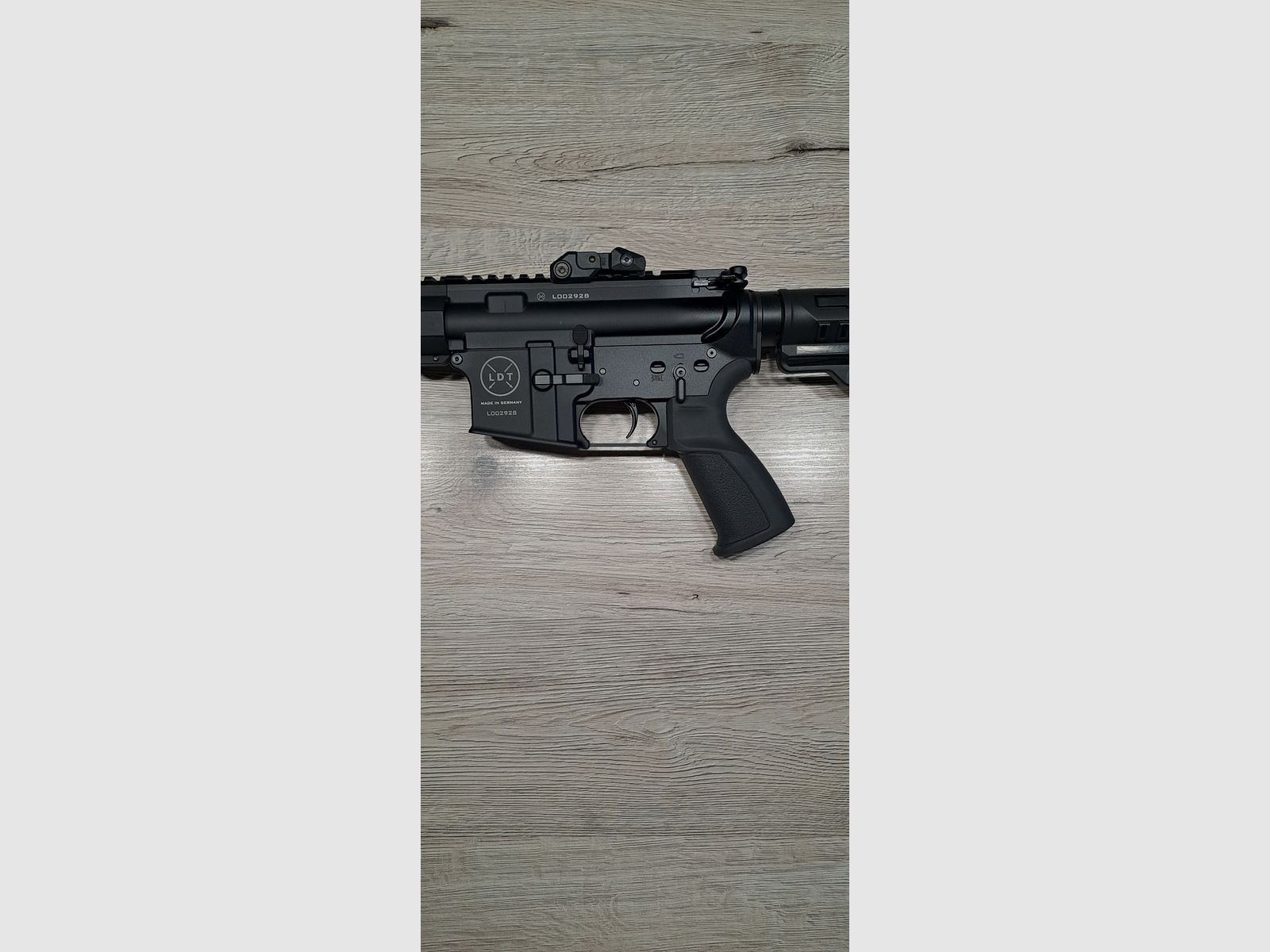 AR 15 LuxDefTec 16 inch, calibro 223, immagine 3 di 3