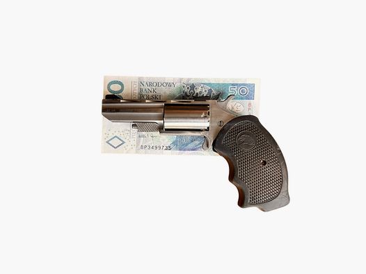 Kieszonkowy rewolwer North American Arms Black Widow USA