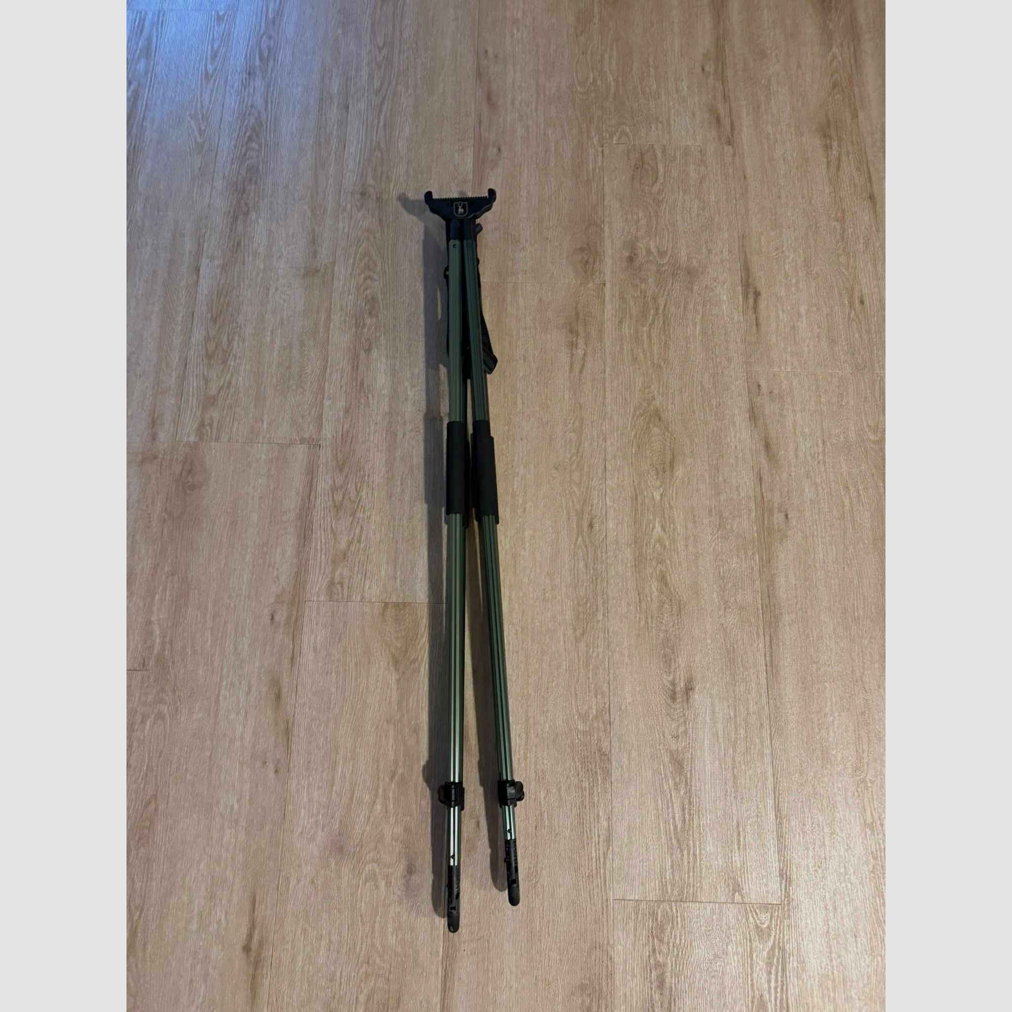 Deerhunter shooting stick