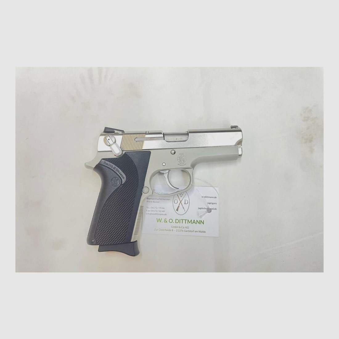 Smith & Wesson - 9mmLuger