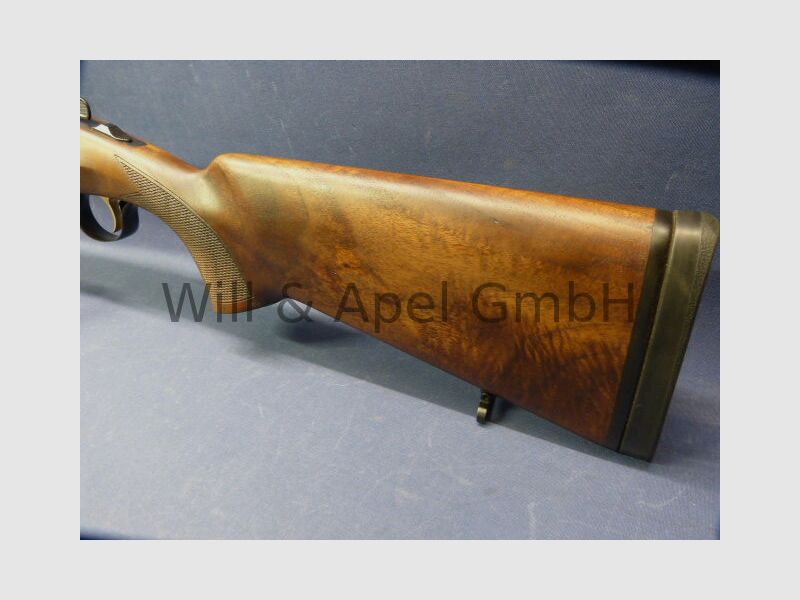 AKKAR CHURCHILL