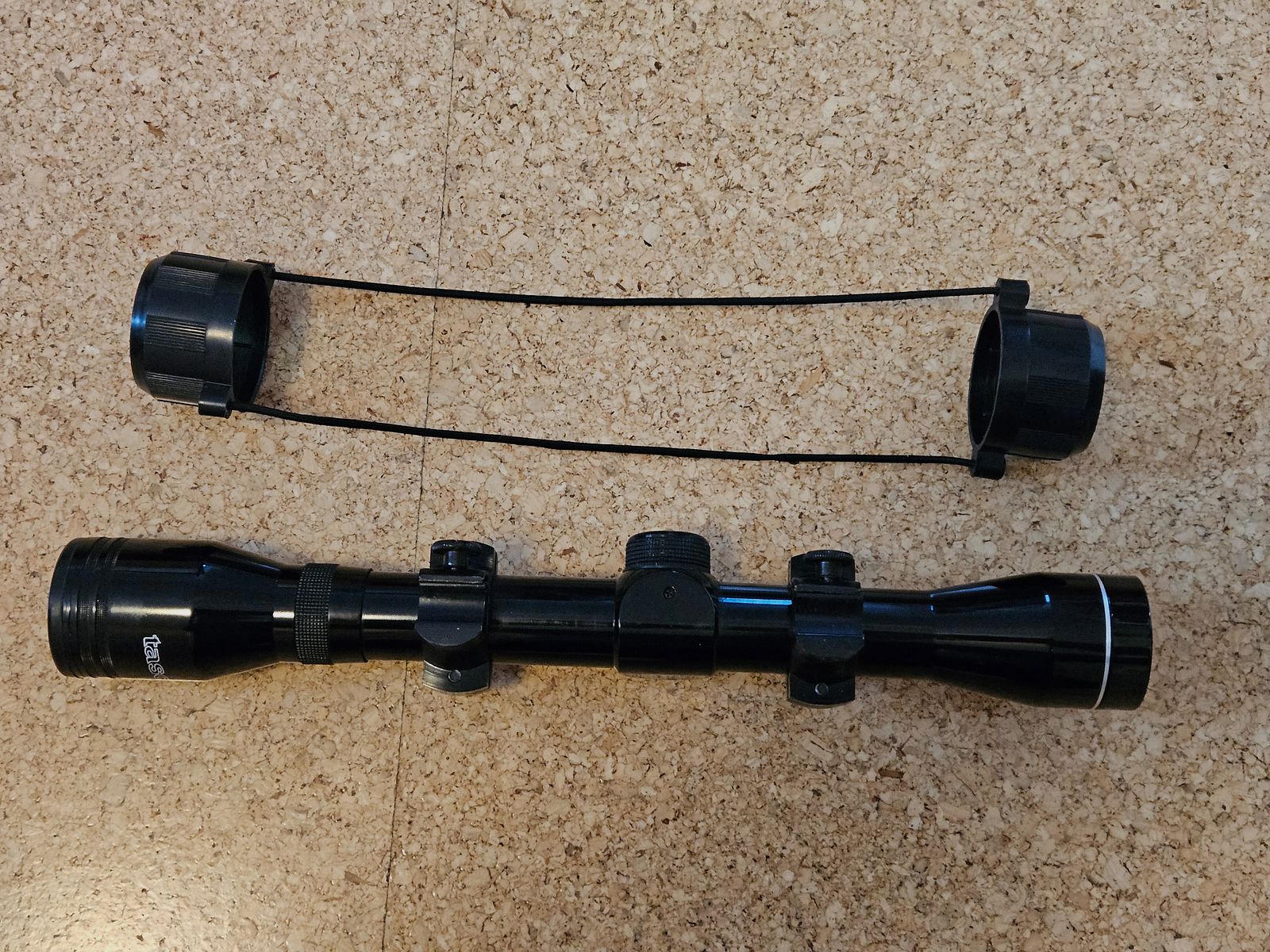 Zielfernrohr 4 x 32 Tasco