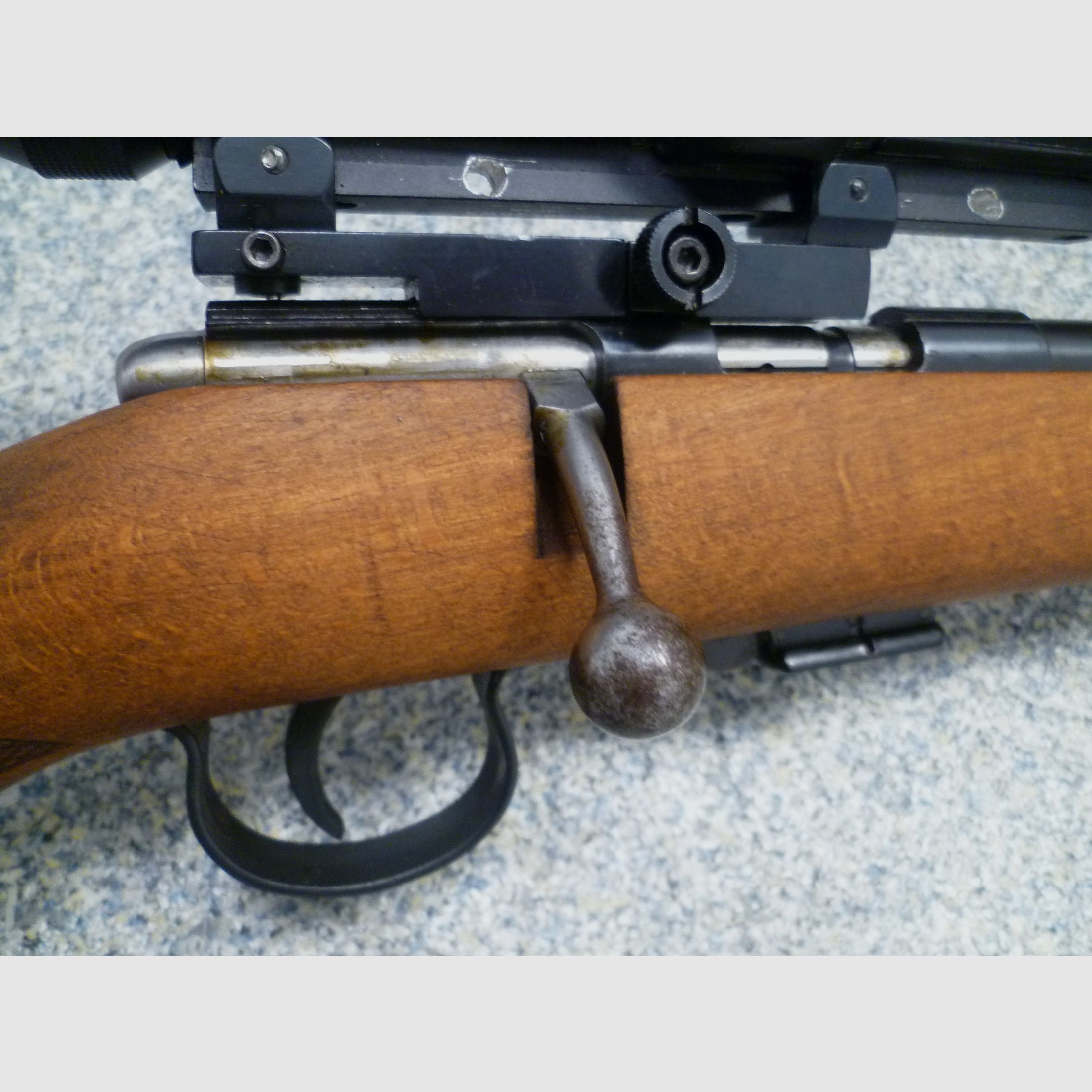 Repetierbüchse Anschütz 1400/40 .22lr.