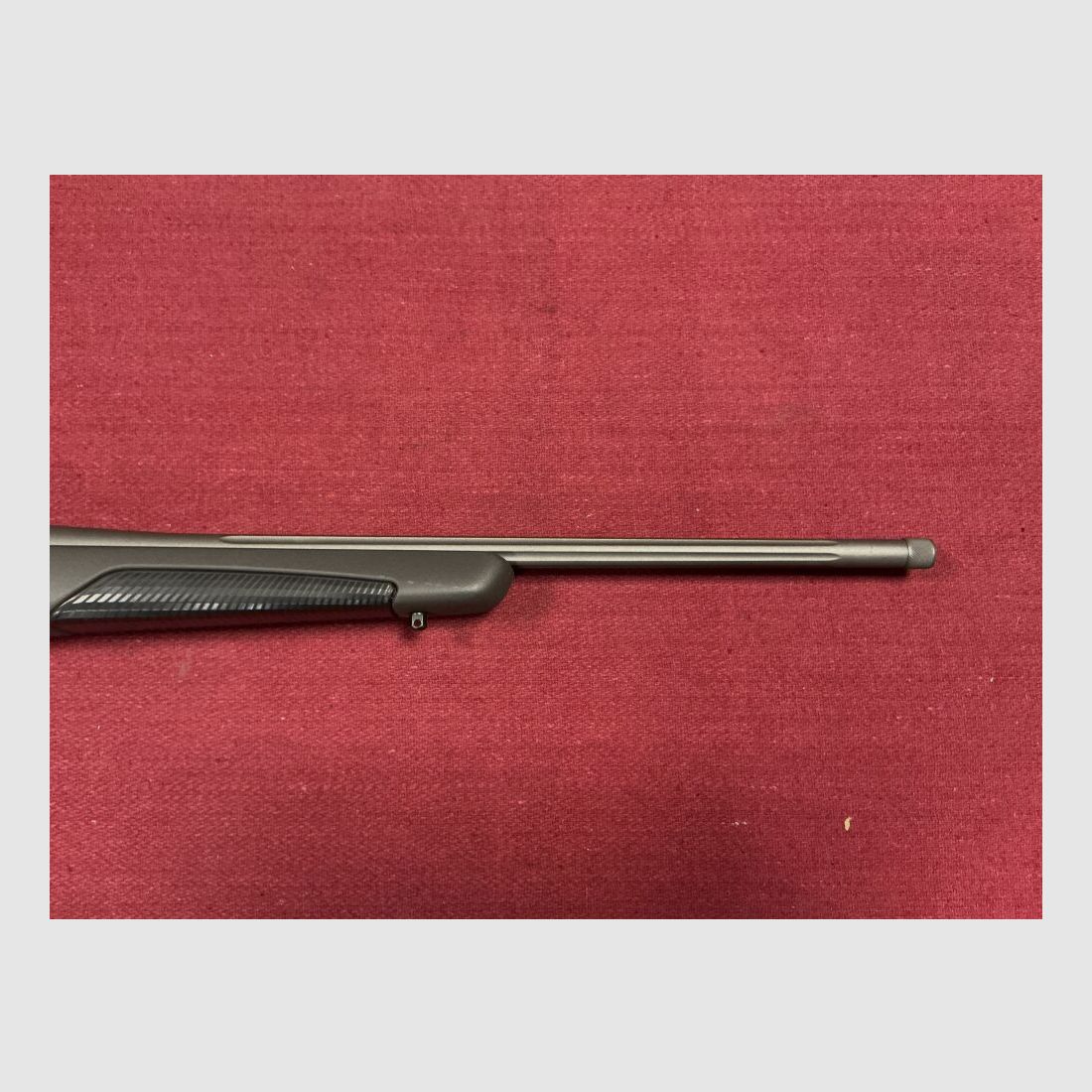Sako 85 Finnlight II con accessori