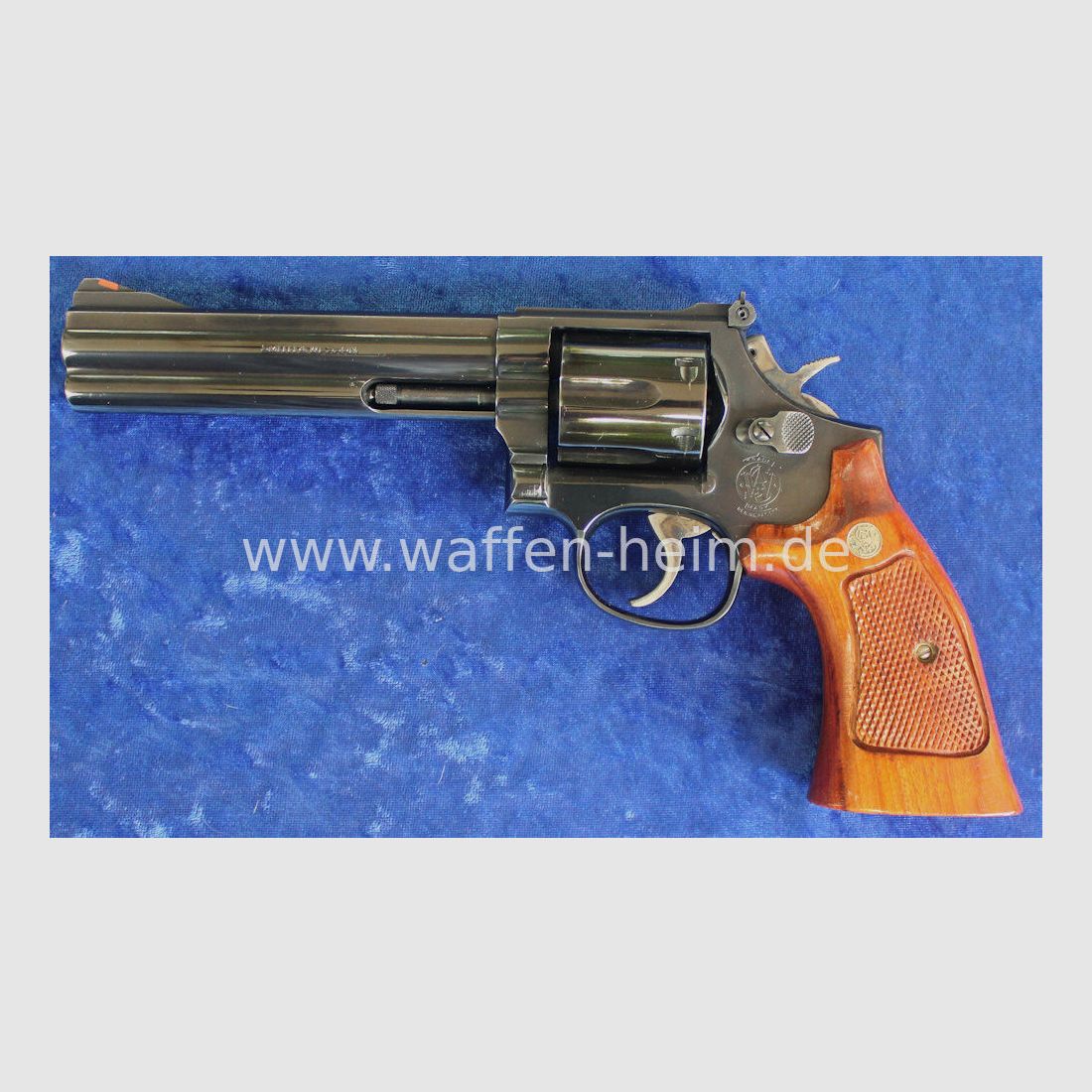 Smith & Wesson	 586 - 1