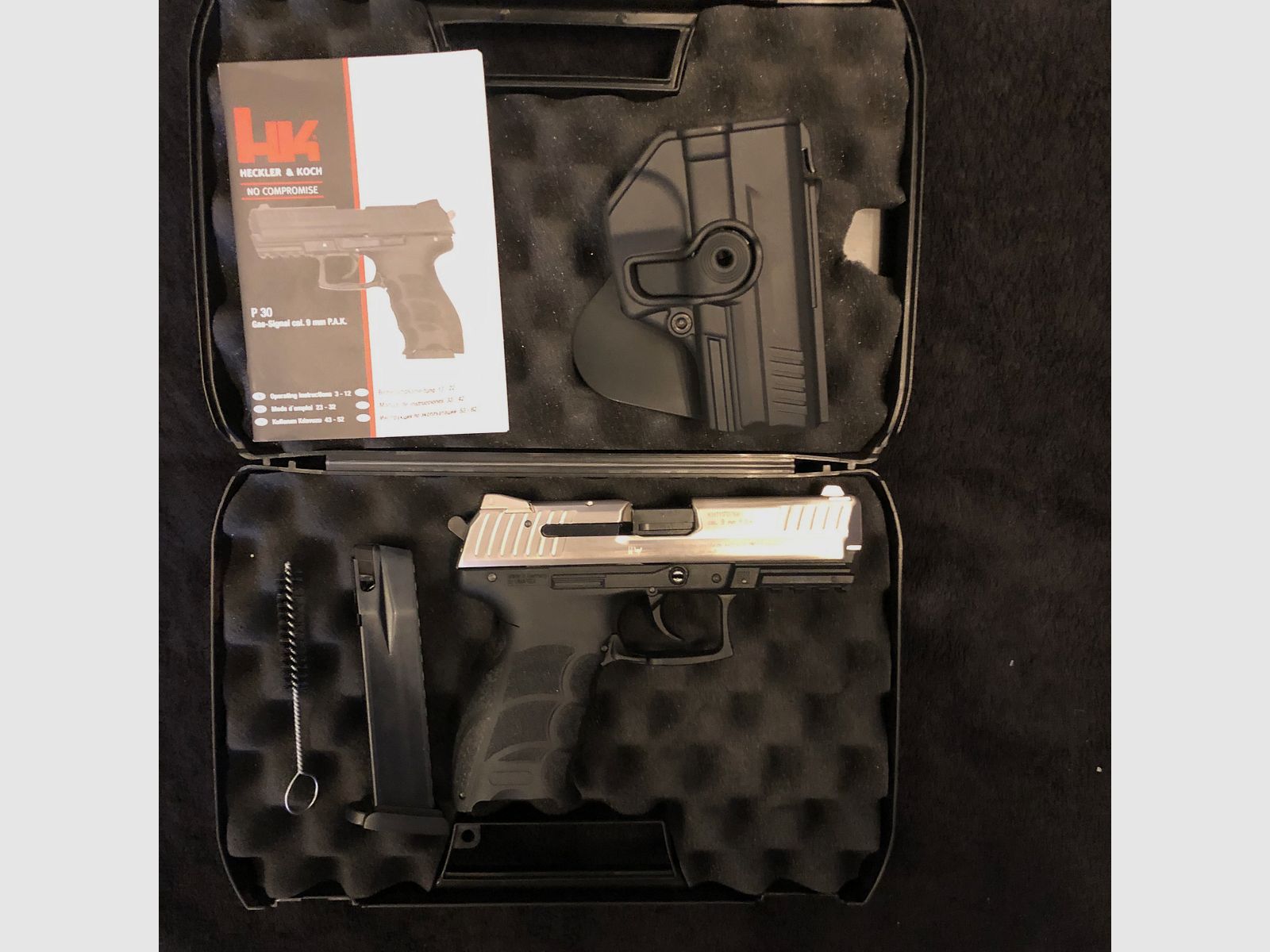 Verkaufe meine HK P30 Nickel + Holster Schreckschuss