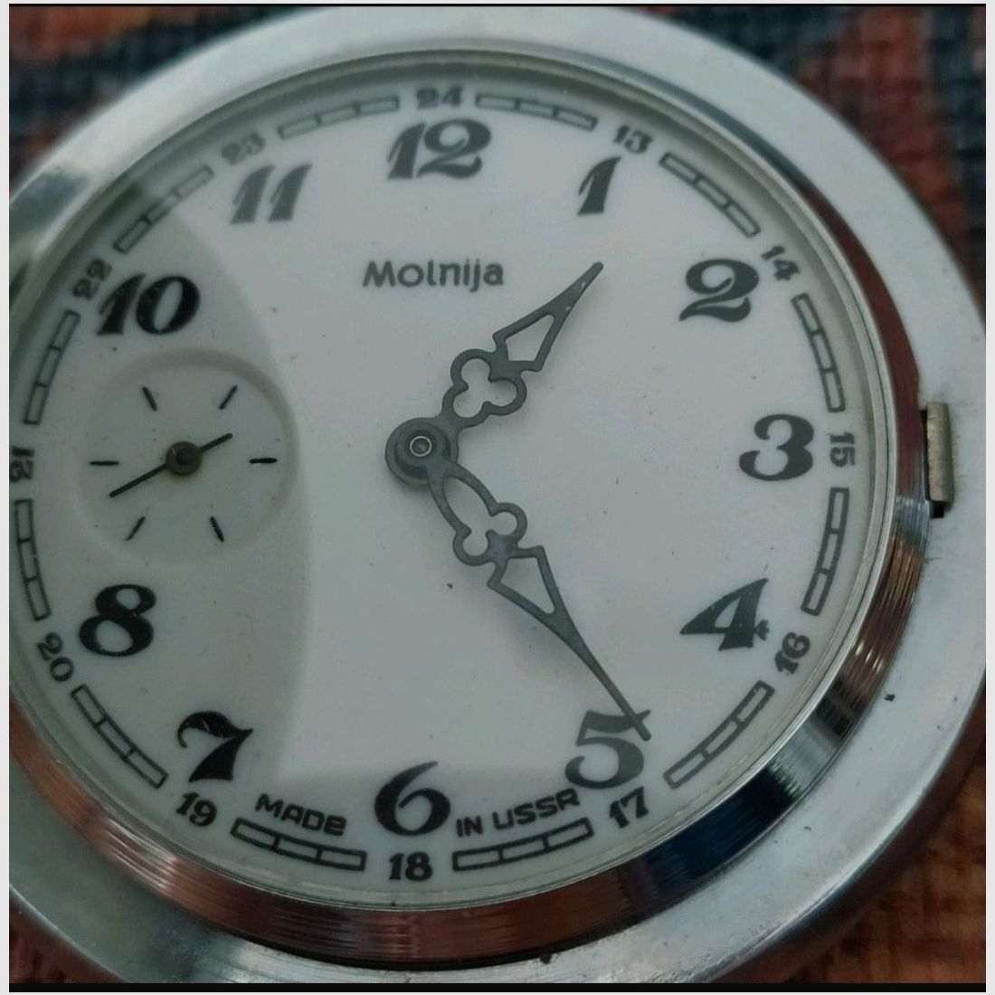 Zakhorloge met jachtthema
