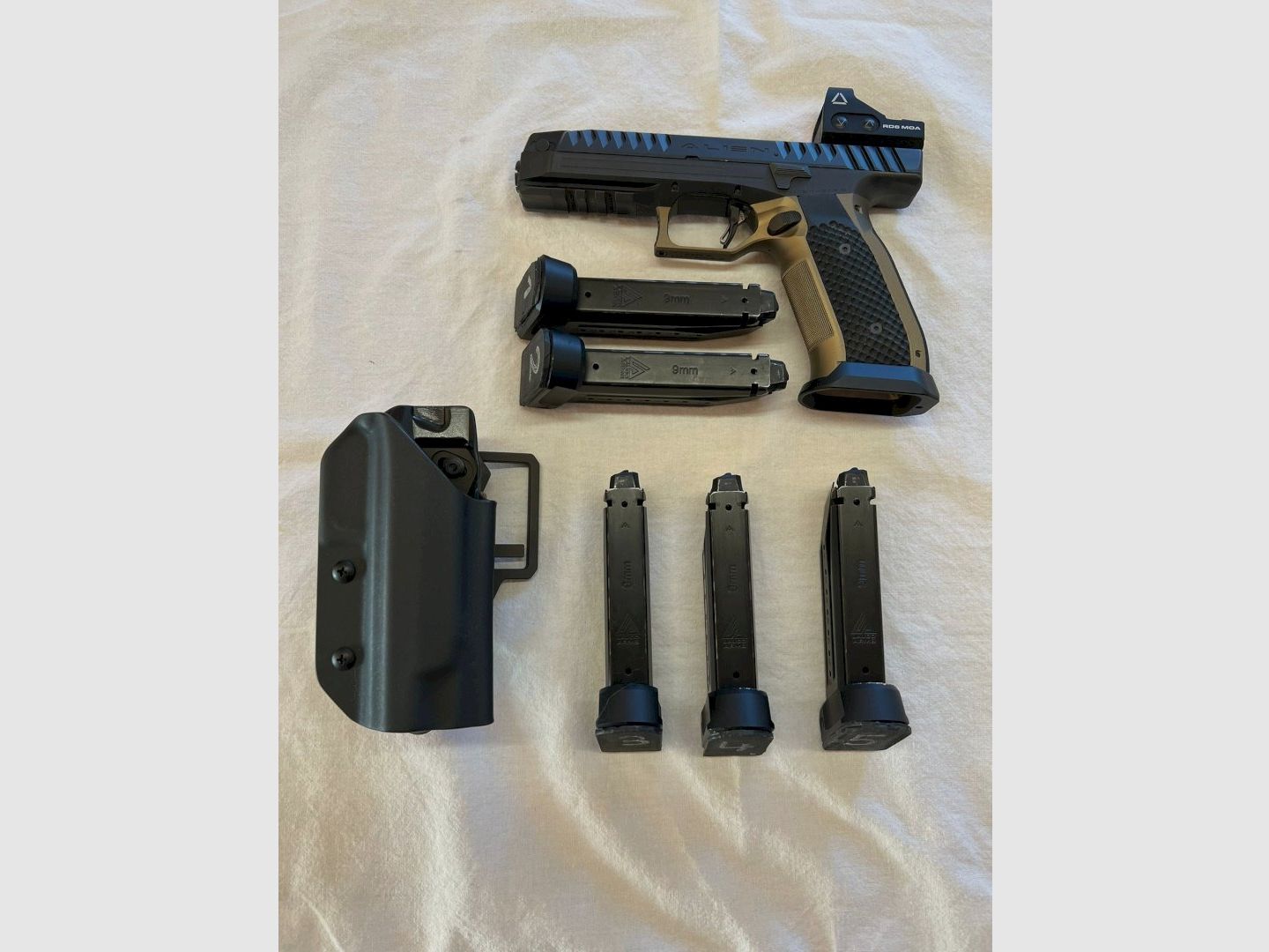Laugo Arms Alien, Full Kit, 9 mm Luger