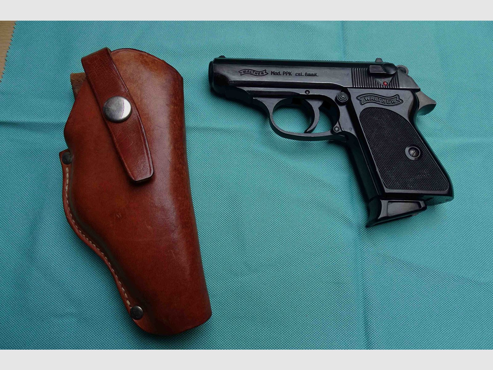 Walther PPK  8 mm Gas / Schreckschusspistole  PTB 502